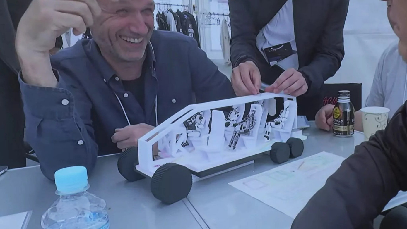 Lexus hé lộ mẫu xe 6 bánh hoàn toàn mới- Ảnh 2.