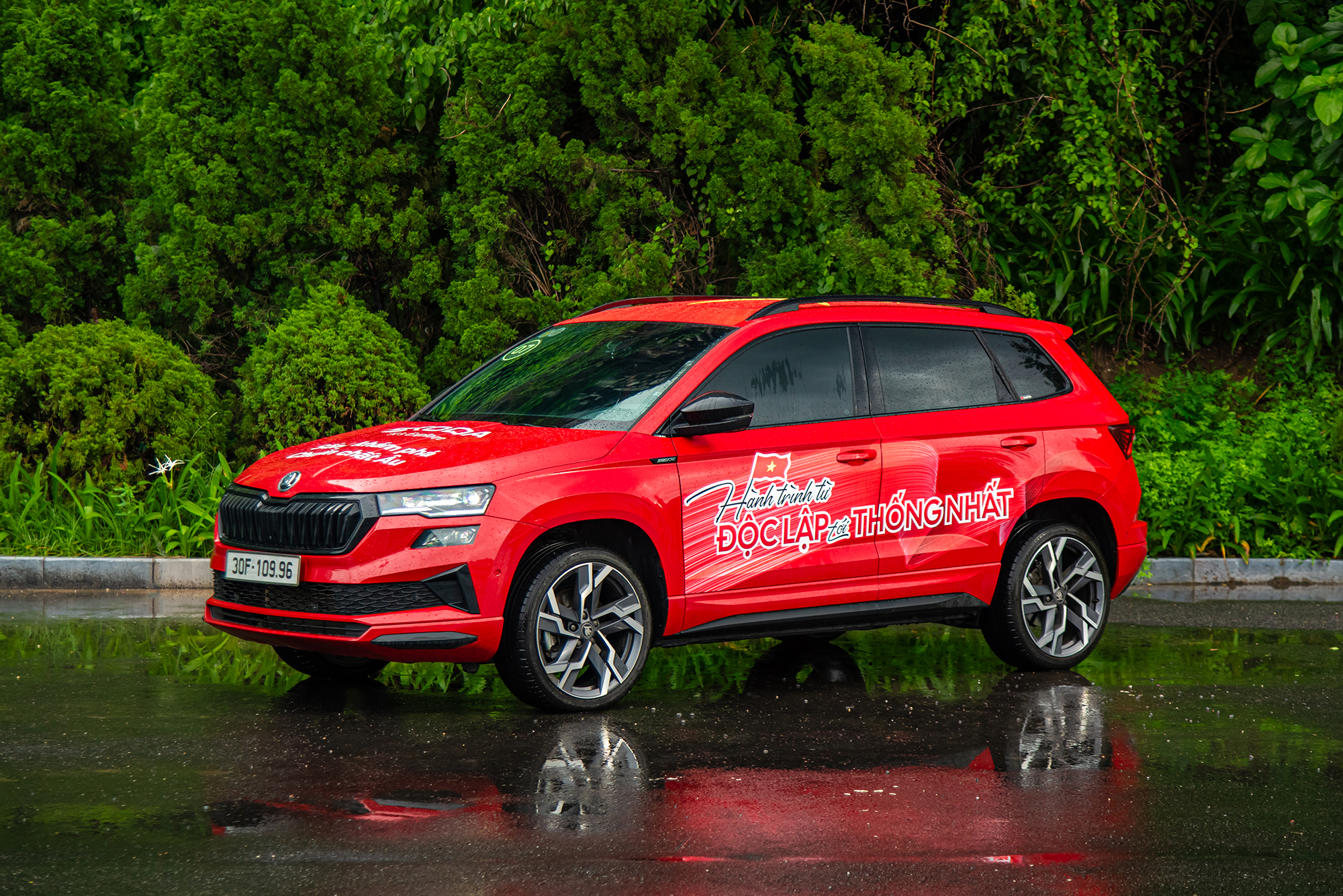 Cầm lái Skoda Karoq qua hơn 2.500 km xuyên Việt: Ăn đứt các đối thủ về trải nghiệm lái- Ảnh 1.