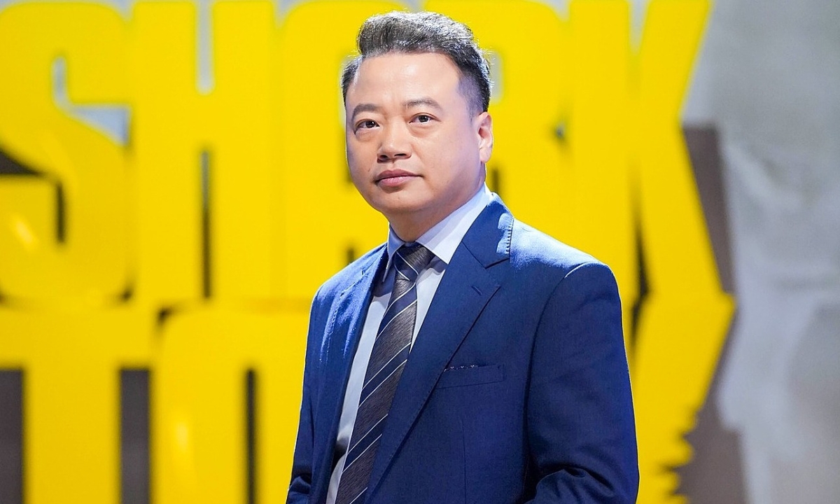 Xe sang 14 tỷ và tài sản đặc biệt của Shark Bình- Ảnh 1. Xe sang 14 tỷ và tài sản đặc biệt của Shark Bình- Ảnh 1.