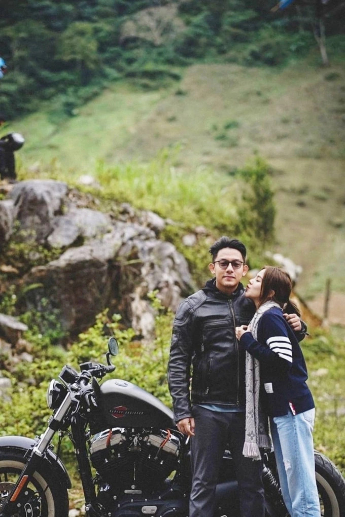 Soi dàn xe của 'cực phẩm một thời' Tống Đông Khuê: Từ McLaren, Ferrari đến Rolls-Royce, có xe dùng tiền bạn gái để mua- Ảnh 2. Soi dàn xe của 'cực phẩm một thời' Tống Đông Khuê: Từ McLaren, Ferrari đến Rolls-Royce, có xe dùng tiền bạn gái để mua- Ảnh 2.