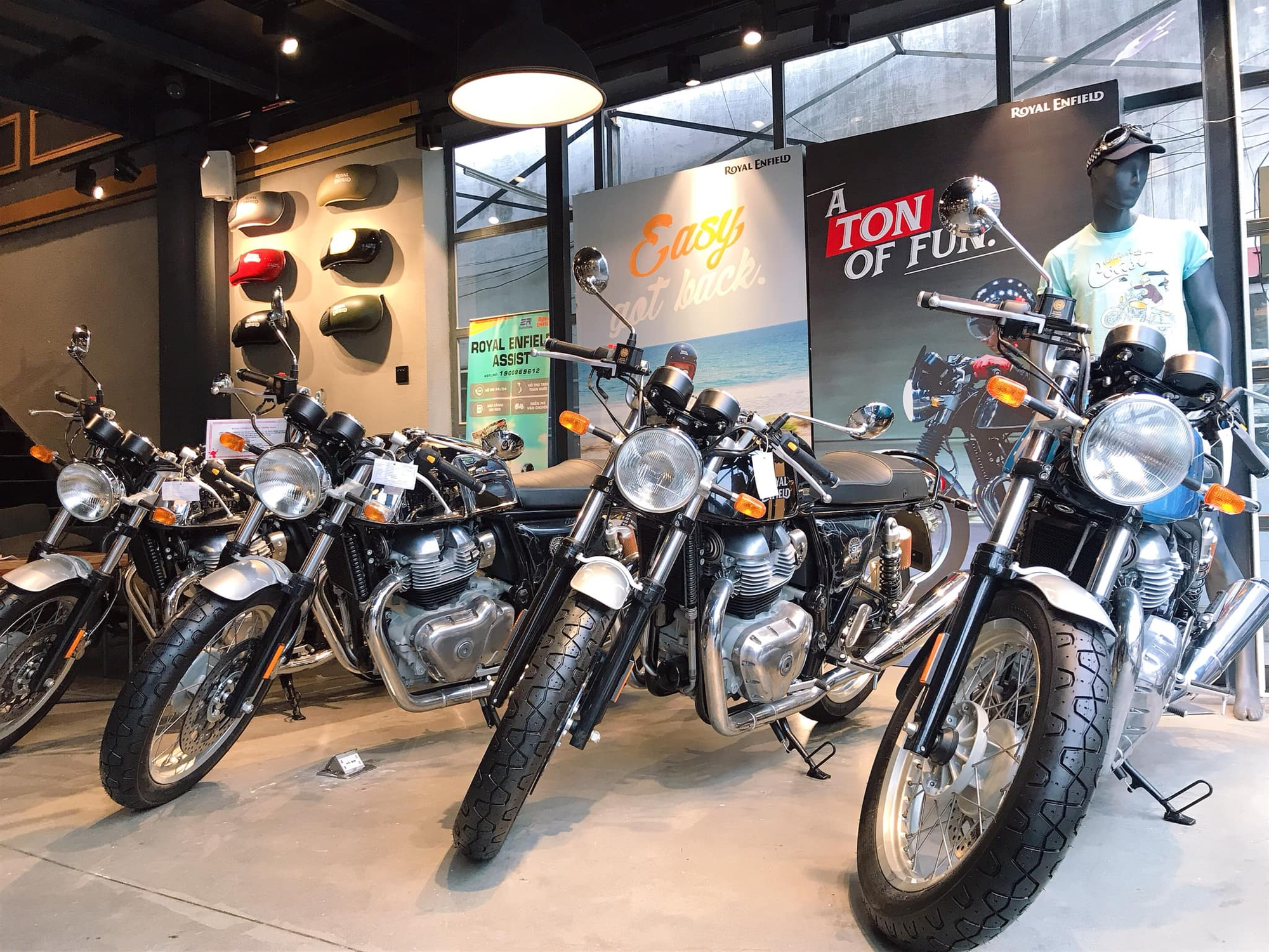 Hãng xe máy Ấn Độ lừng danh sắp trở lại Việt Nam: Có mẫu chuyên trị đường đèo Himalaya cao hơn 5.000 mét- Ảnh 2.