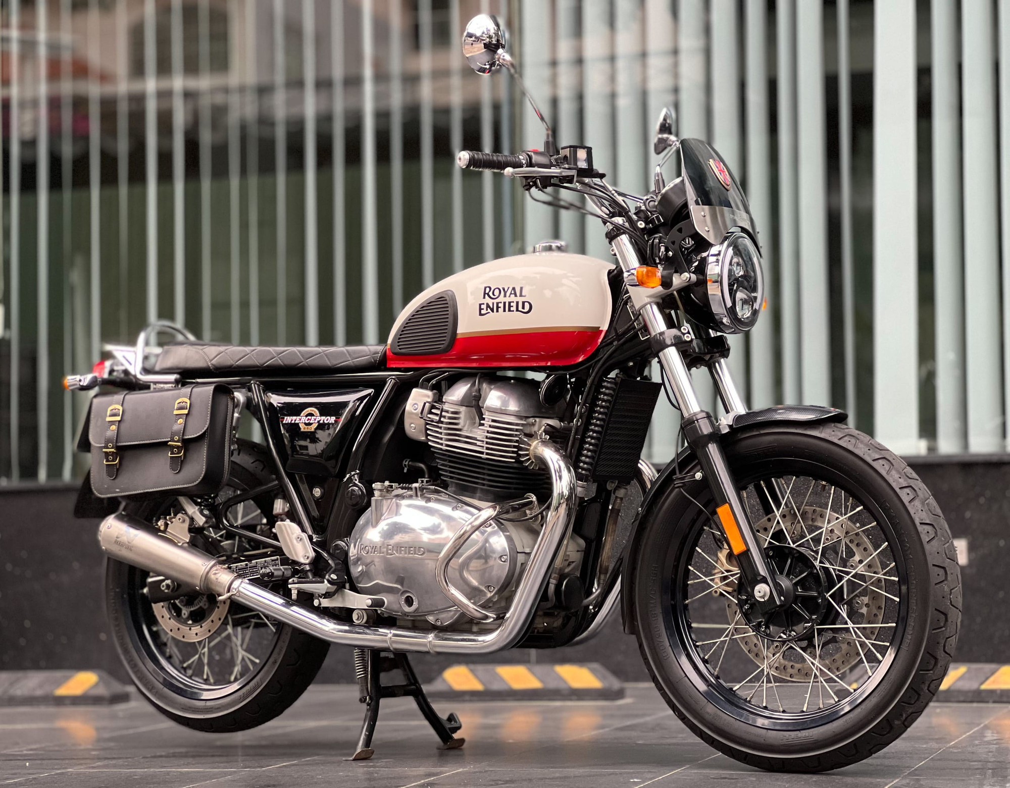 Hãng xe máy Ấn Độ lừng danh sắp trở lại Việt Nam: Có mẫu chuyên trị đường đèo Himalaya cao hơn 5.000 mét- Ảnh 1.