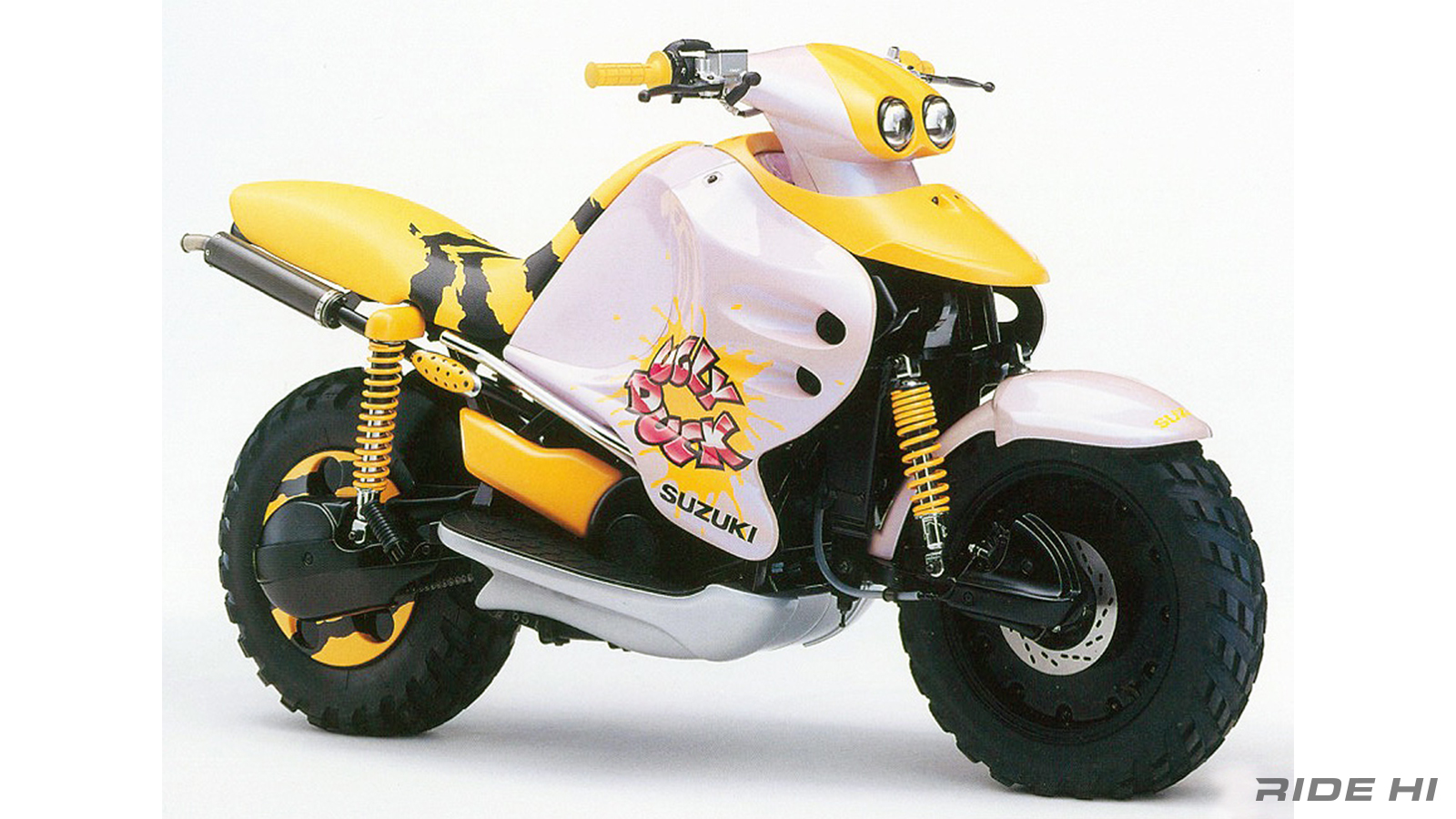 Hơn 30 năm trước Suzuki đã từng làm ra những chiếc xe máy 'siêu nhân' dẫn động hai cầu như ô tô- Ảnh 6.