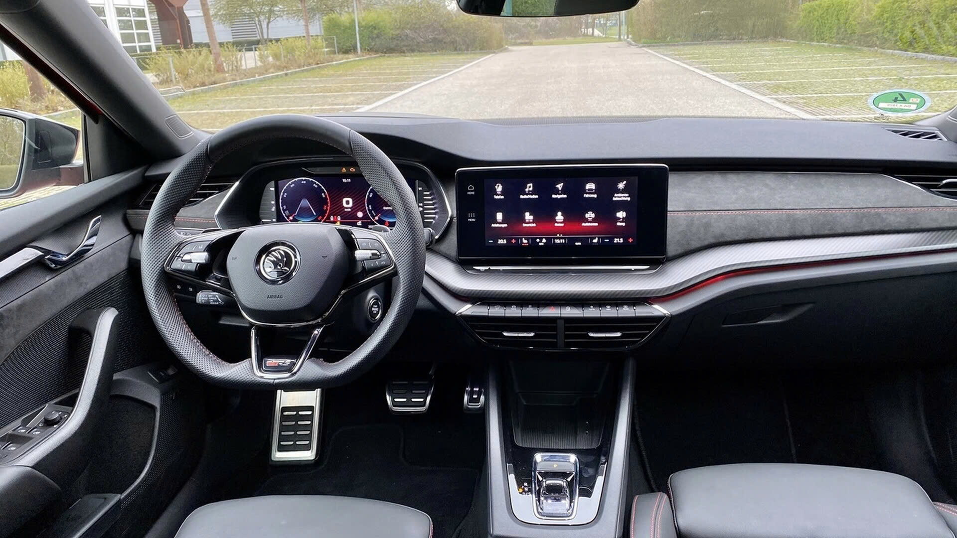 Mẫu sedan giá quy đổi 1,5 tỷ đồng này bán sạch sau 20 phút nhận đặt tại Ấn Độ - Việt Nam chỉ có 1 chiếc- Ảnh 3.