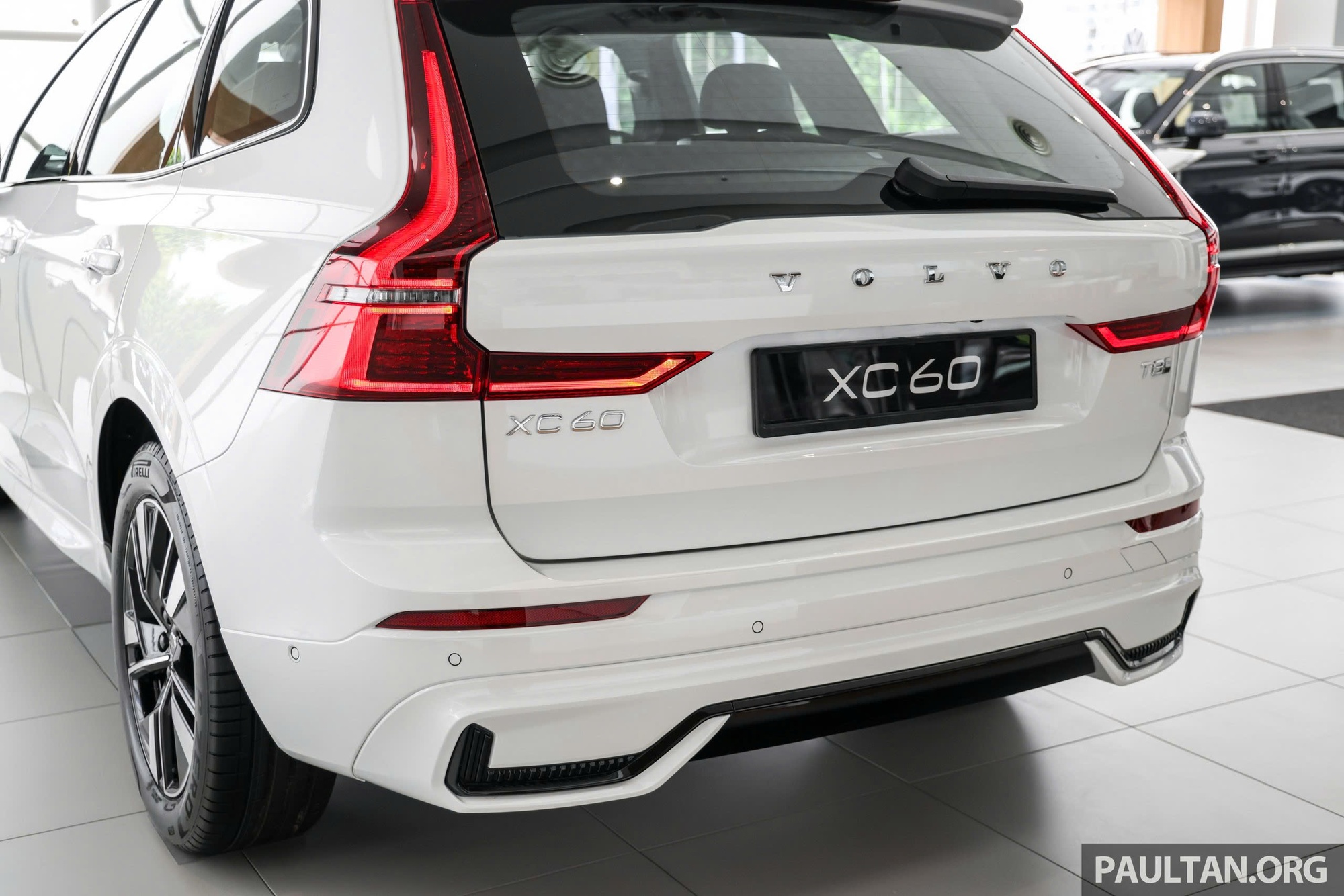 Volvo XC60 bản nâng cấp đến Đông Nam Á: Giá quy đổi từ 2 tỷ đồng, có bản PHEV chạy 89km không cần xăng- Ảnh 9.