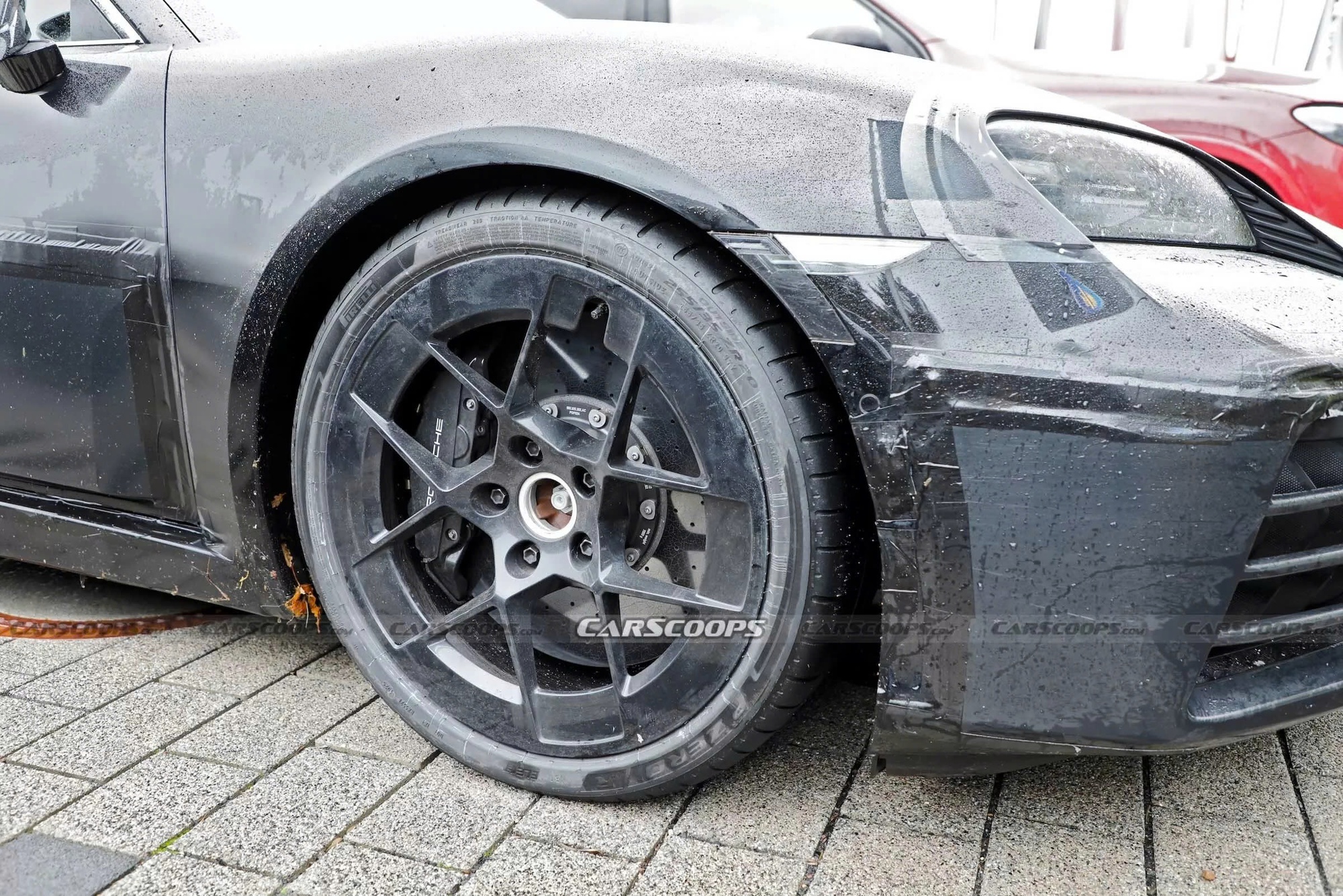 Porsche 718 EV lộ ảnh chạy thử: Đèn giống Taycan, hốc gió giống 911, tăng tốc 0-100km/h dưới 4 giây- Ảnh 4. Porsche 718 EV lộ ảnh chạy thử: Đèn giống Taycan, hốc gió giống 911, tăng tốc 0-100km/h dưới 4 giây- Ảnh 4.