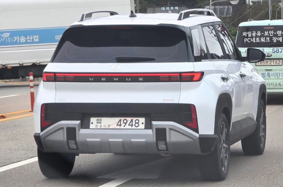 Hyundai Venue thế hệ mới chốt ra mắt ngày 4/11: Thiết kế mới, có ADAS, động cơ turbo- Ảnh 3.