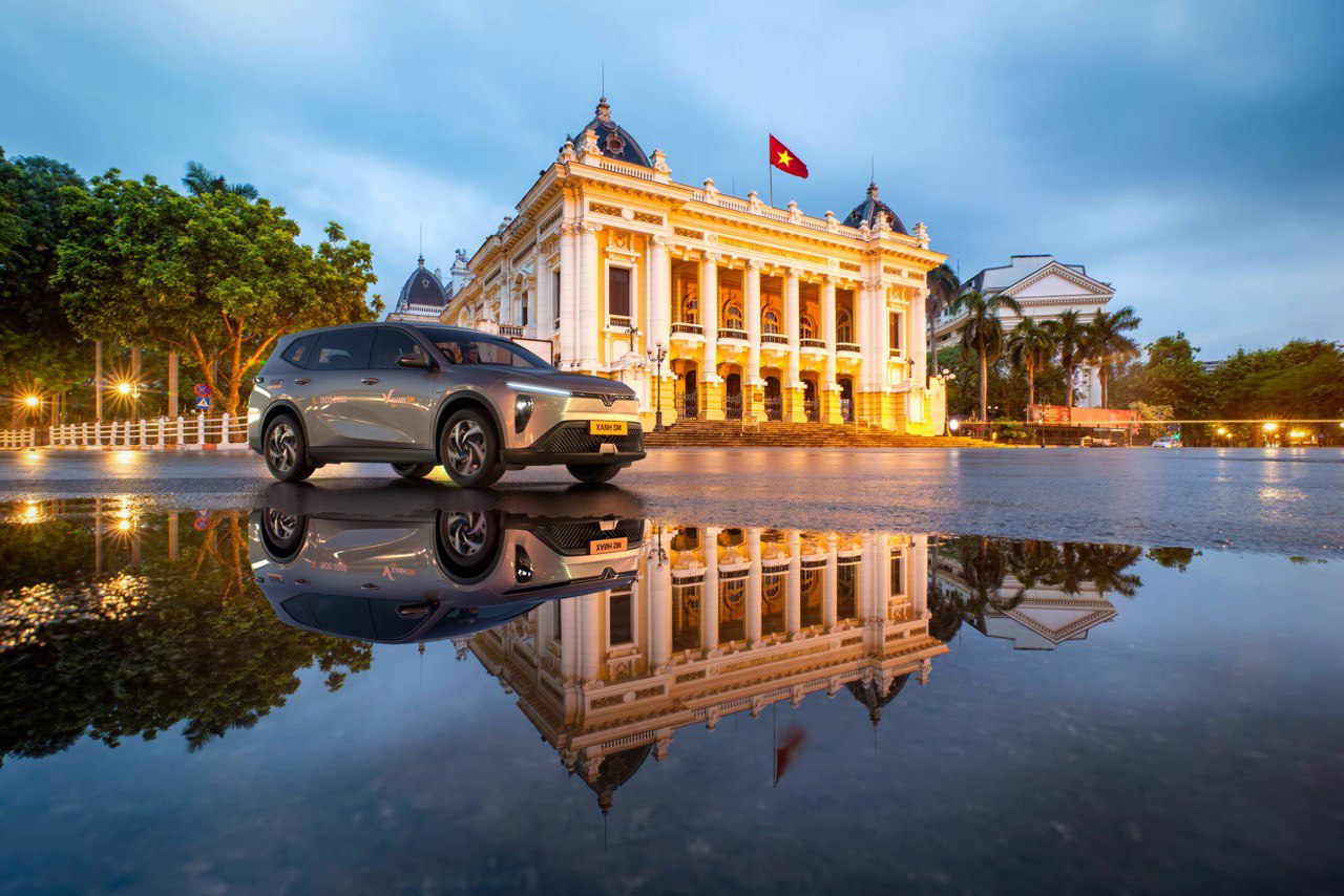 VinFast Limo Green gia nhập dịch vụ xe 7 chỗ đầu tiên của Xanh SM, có hẳn 2 màu riêng để phân biệt- Ảnh 2.