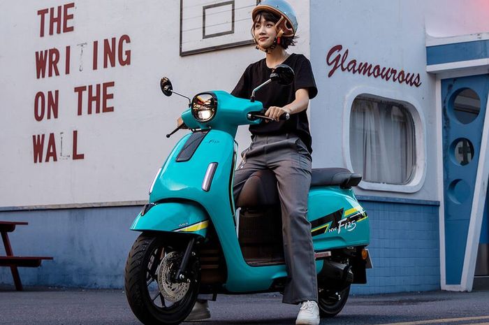 Honda bán xe tay ga 125cc mới dáng cổ điển như Vespa, trang bị vượt tầm phổ thông, giá ngang Vision- Ảnh 1. Honda bán xe tay ga 125cc mới dáng cổ điển như Vespa, trang bị vượt tầm phổ thông, giá ngang Vision- Ảnh 1.