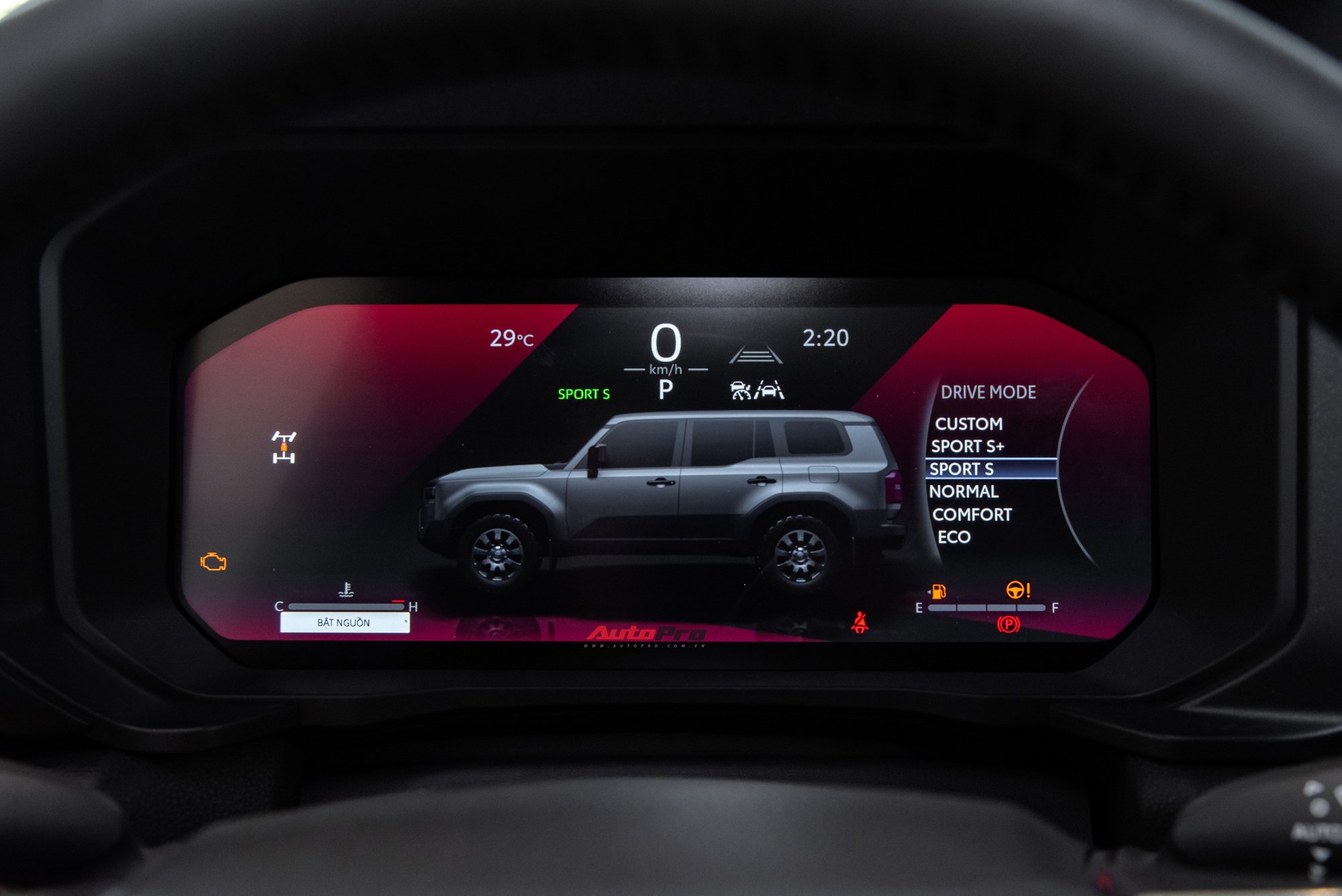 Qua thời ‘kèm lạc’ tới nửa tỷ, Toyota Prado nay giảm giá tại đại lý: Thực tế còn 3,43 tỷ đồng, lý do đến từ một điều dễ hiểu- Ảnh 16. Qua thời ‘kèm lạc’ tới nửa tỷ, Toyota Prado nay giảm giá tại đại lý: Thực tế còn 3,43 tỷ đồng, lý do đến từ một điều dễ hiểu- Ảnh 16.