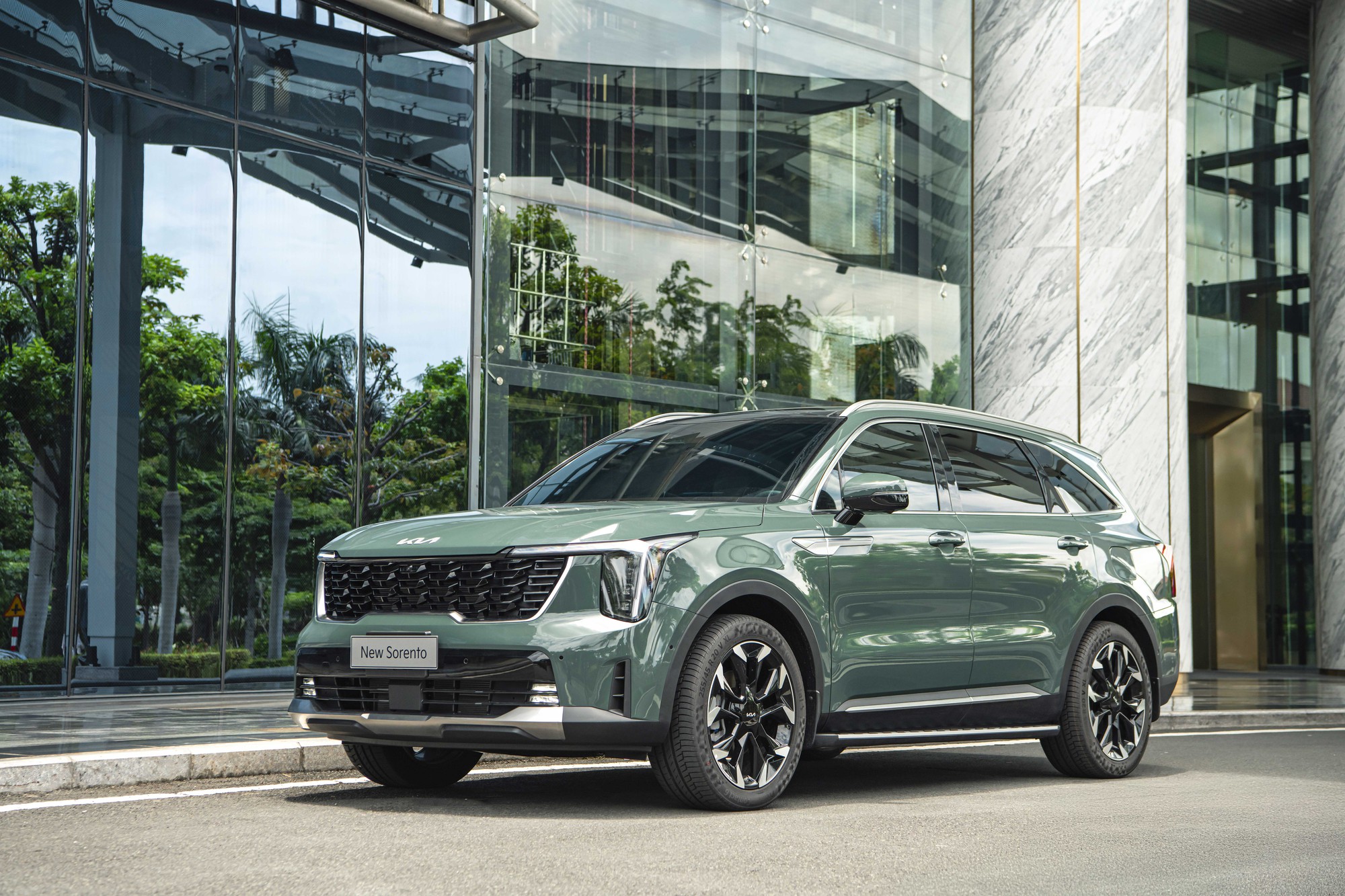 Kia mang dàn xe hot tới Hà Nội: Có Carnival mới và cả loạt SUV khắp các phân khúc- Ảnh 2.