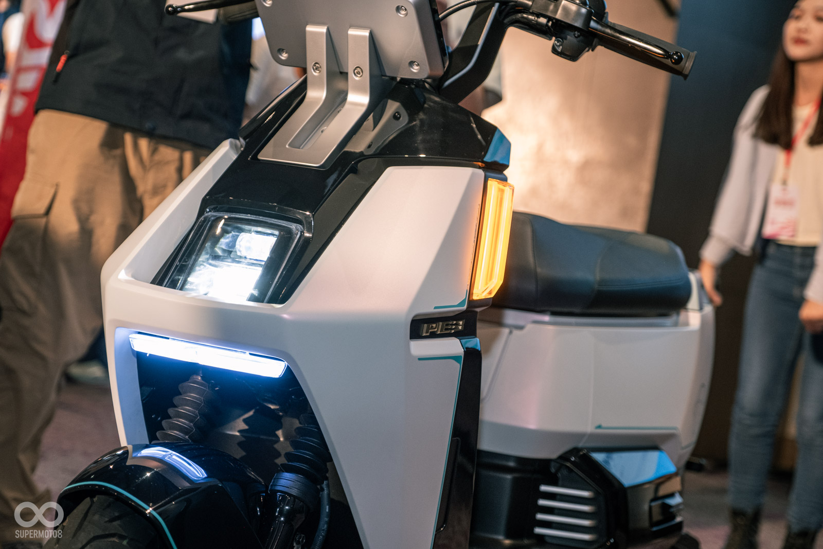 Đây là chiếc xe điện không bao giờ phải lo hết pin: SYM PE3- Ảnh 4.