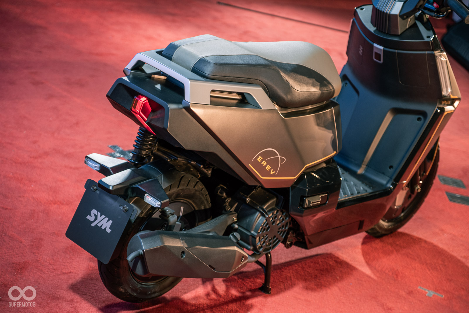 Đây là chiếc xe điện không bao giờ phải lo hết pin: SYM PE3- Ảnh 6.