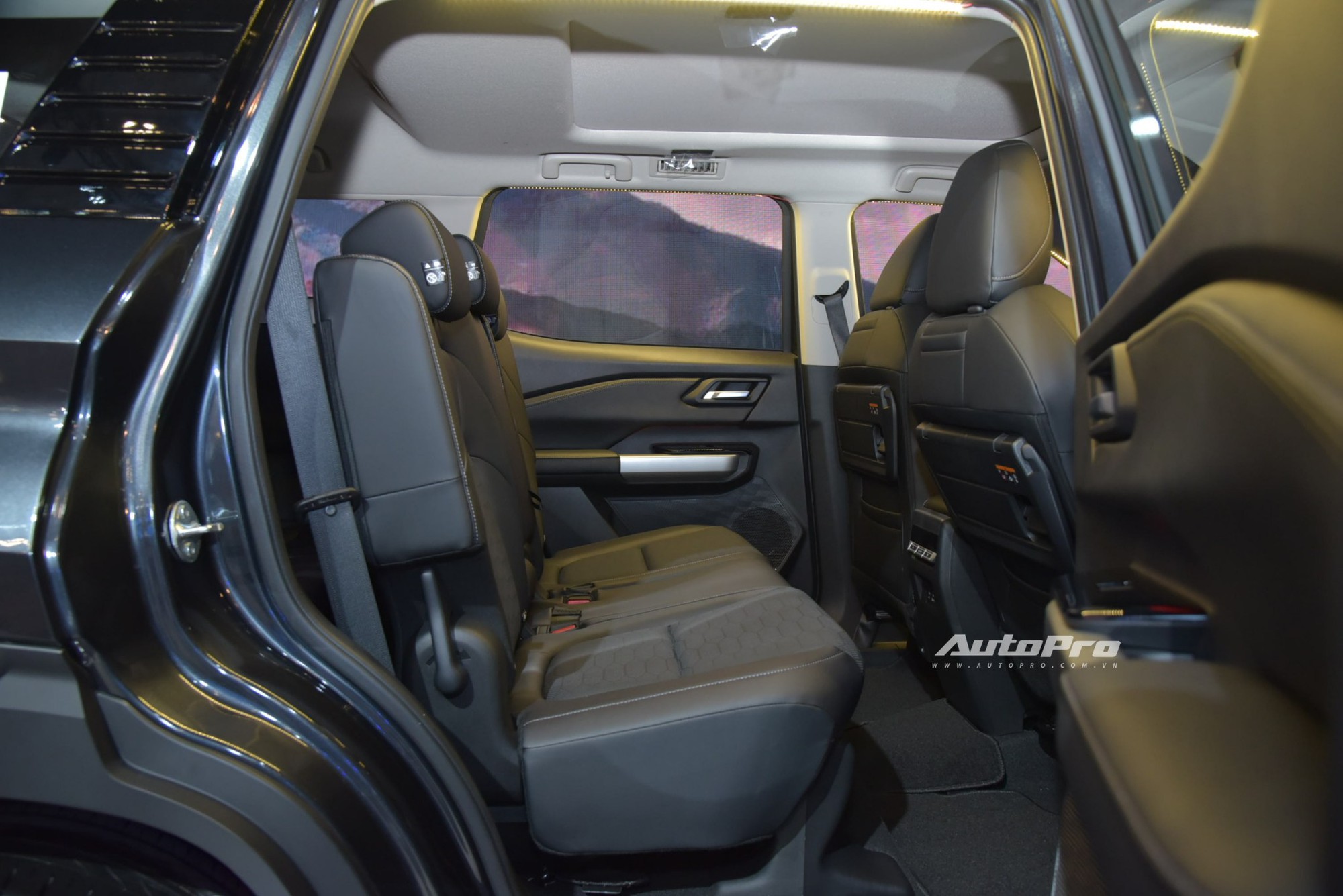 Mitsubishi Destinator nhận cọc: ‘Giá bán là điều tiên quyết, cạnh tranh cả Innova Cross và CUV cỡ C’- Ảnh 6. Mitsubishi Destinator nhận cọc: ‘Giá bán là điều tiên quyết, cạnh tranh cả Innova Cross và CUV cỡ C’- Ảnh 6.