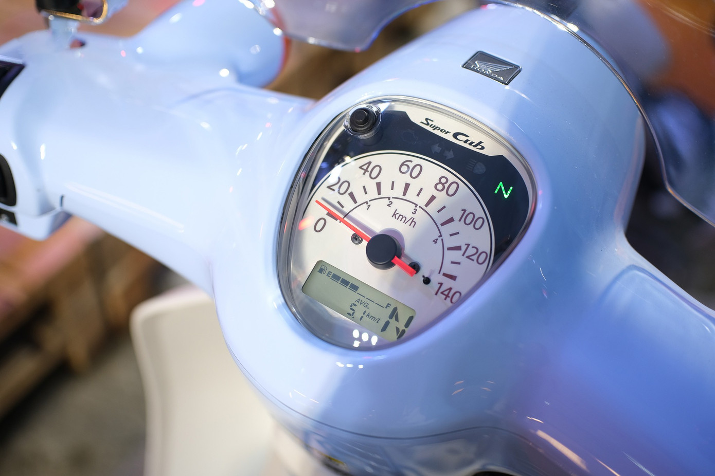 Cận cảnh Honda Super Cub phiên bản giới hạn 500 chiếc vừa trình làng- Ảnh 8.