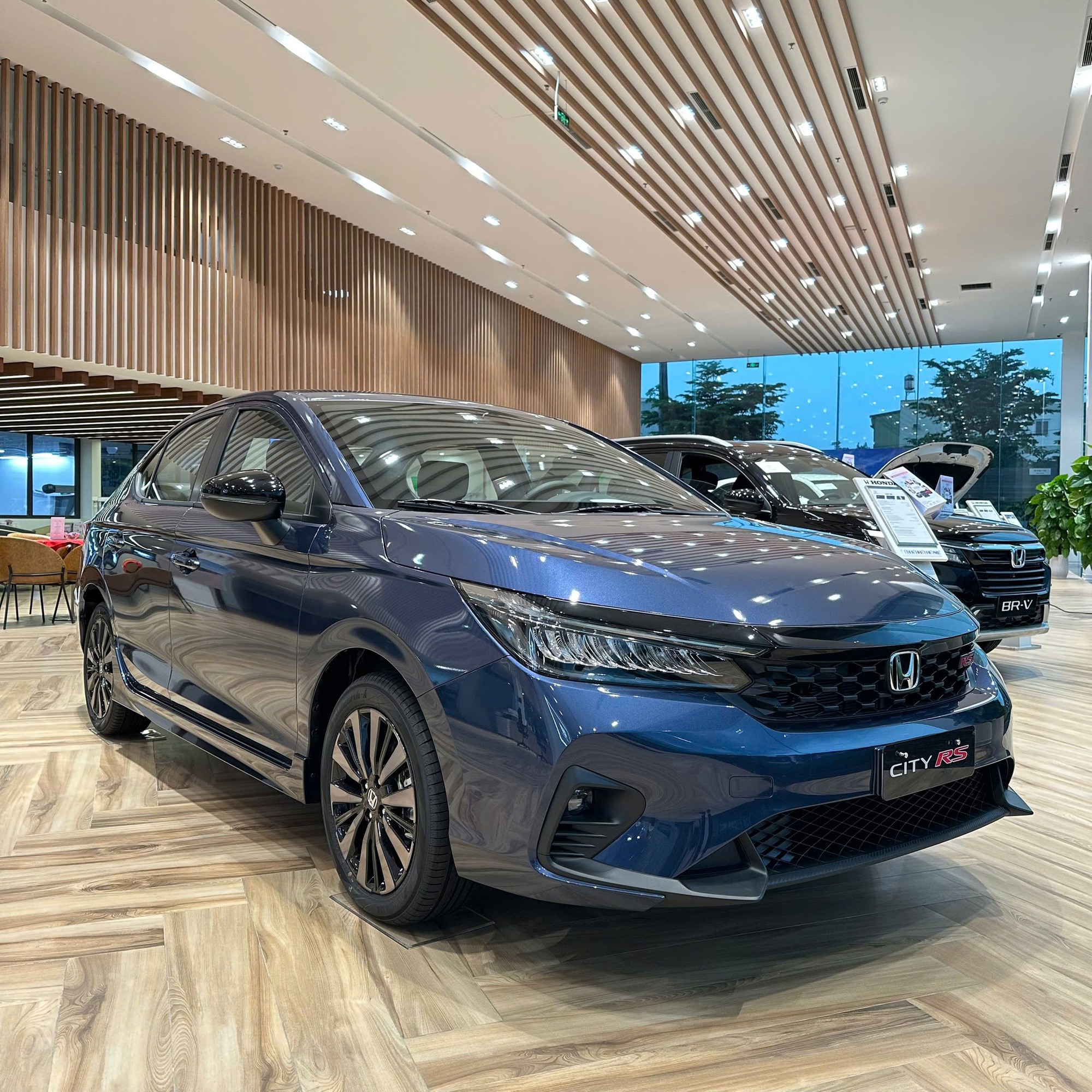 9 mẫu xe 'gánh doanh số' cho thương hiệu trong 3 quý đầu năm tại Việt Nam: Hầu hết là SUV, MPV, có mẫu bán nhiều hơn các xe khác của hãng gộp lại- Ảnh 7. 9 mẫu xe 'gánh doanh số' cho thương hiệu trong 3 quý đầu năm tại Việt Nam: Hầu hết là SUV, MPV, có mẫu bán nhiều hơn các xe khác của hãng gộp lại- Ảnh 7.