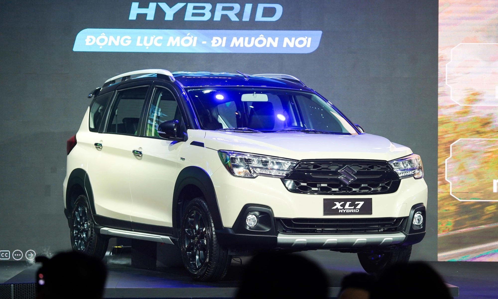 9 mẫu xe 'gánh doanh số' cho thương hiệu trong 3 quý đầu năm tại Việt Nam: Hầu hết là SUV, MPV, có mẫu bán nhiều hơn các xe khác của hãng gộp lại- Ảnh 10. 9 mẫu xe 'gánh doanh số' cho thương hiệu trong 3 quý đầu năm tại Việt Nam: Hầu hết là SUV, MPV, có mẫu bán nhiều hơn các xe khác của hãng gộp lại- Ảnh 10.