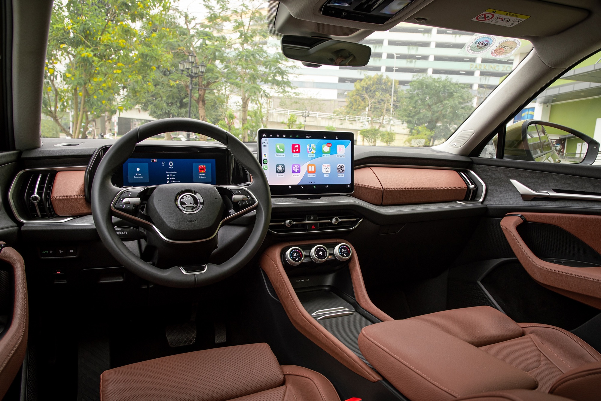 Chiến thắng gay cấn nhất CCA 2025 gọi tên Skoda Kodiaq - ‘Xe được yêu thích của năm’- Ảnh 4. Chiến thắng gay cấn nhất CCA 2025 gọi tên Skoda Kodiaq - ‘Xe được yêu thích của năm’- Ảnh 4.