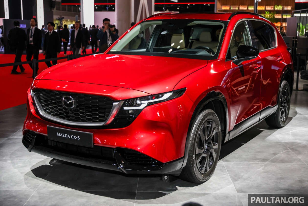 Mazda CX-5 thế hệ mới ra mắt tại quê nhà: Sang hơn, có động cơ mild-hybrid, sẵn sàng khuấy đảo thị trường Việt Nam- Ảnh 2. Mazda CX-5 thế hệ mới ra mắt tại quê nhà: Sang hơn, có động cơ mild-hybrid, sẵn sàng khuấy đảo thị trường Việt Nam- Ảnh 2.