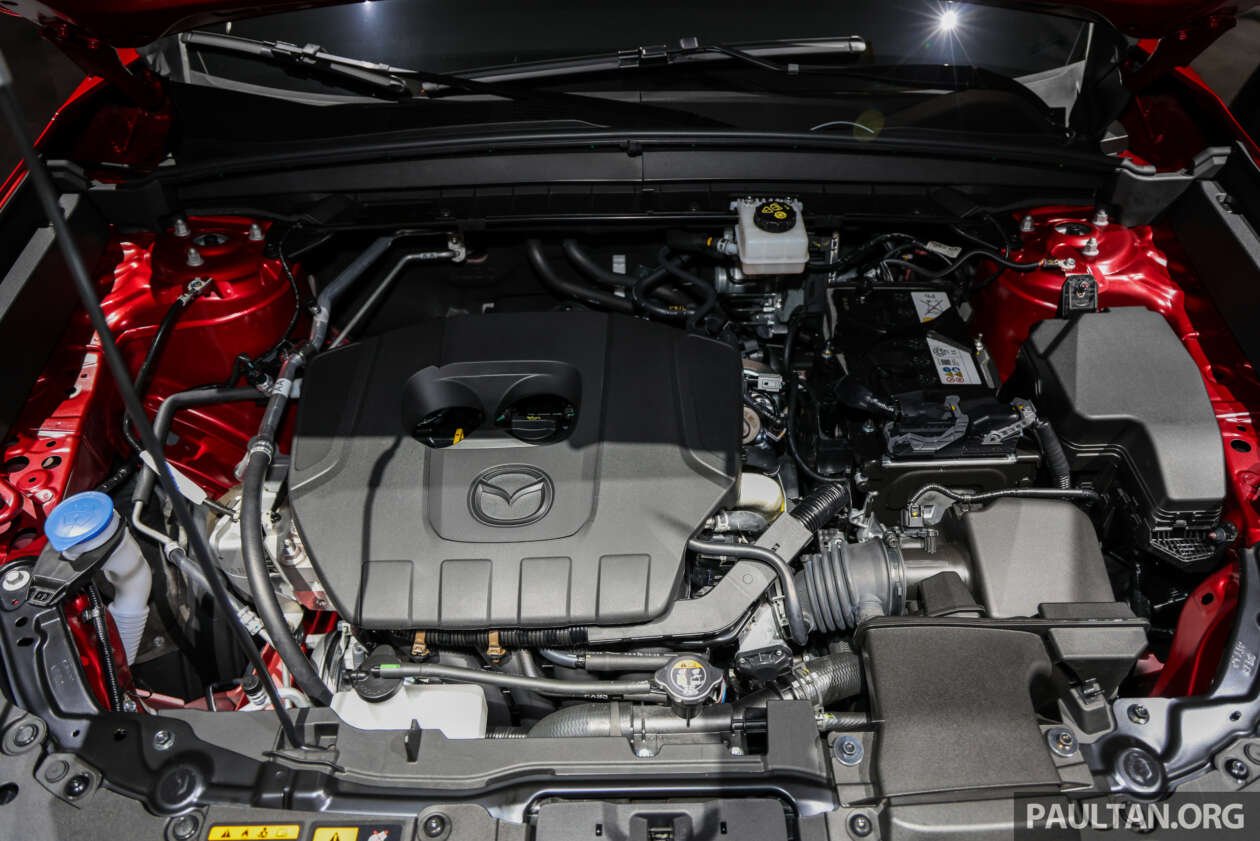 Mazda CX-5 thế hệ mới ra mắt tại quê nhà: Sang hơn, có động cơ mild-hybrid, sẵn sàng khuấy đảo thị trường Việt Nam- Ảnh 5. Mazda CX-5 thế hệ mới ra mắt tại quê nhà: Sang hơn, có động cơ mild-hybrid, sẵn sàng khuấy đảo thị trường Việt Nam- Ảnh 5.