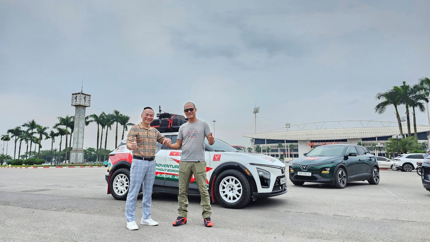 Chủ xe VinFast VF 7 lên đường "độc hành' xuyên lục địa, vượt 50.000 km từ Hà Nội đến châu Phi- Ảnh 1.