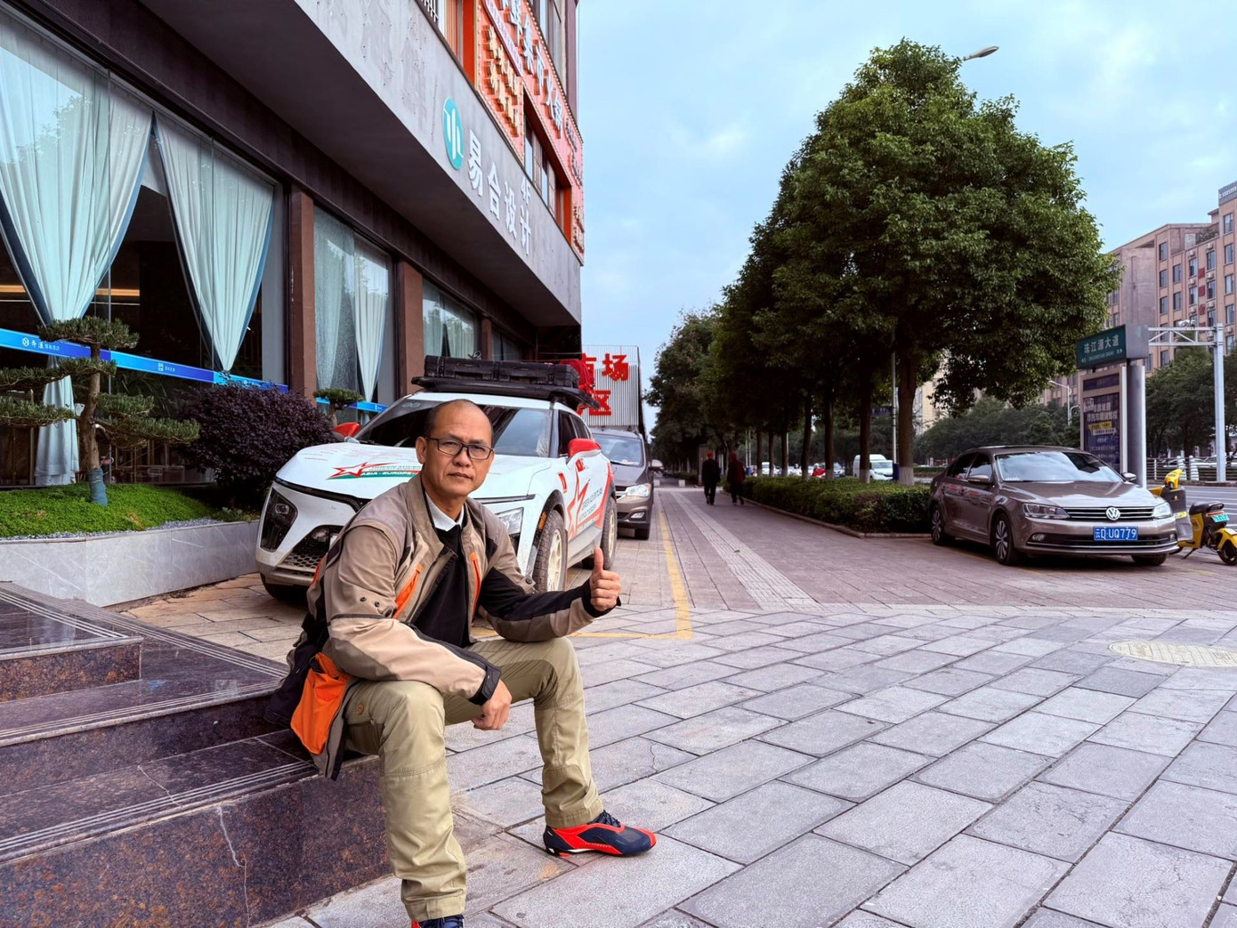 Chủ xe VinFast VF 7 lên đường "độc hành' xuyên lục địa, vượt 50.000 km từ Hà Nội đến châu Phi- Ảnh 2.