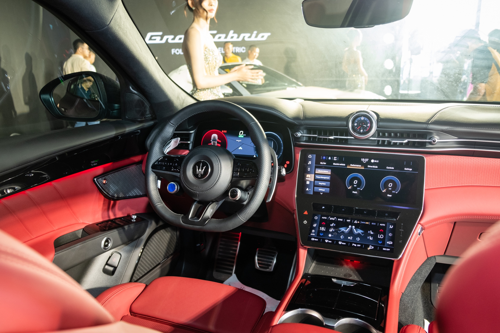 Maserati Grecale, GranCabrio bản điện ra mắt Việt Nam: Giá từ gần 5,5 tỷ đến hơn 13,3 tỷ đồng, mạnh ngang siêu xe, chạy tới 500km/sạc- Ảnh 4.