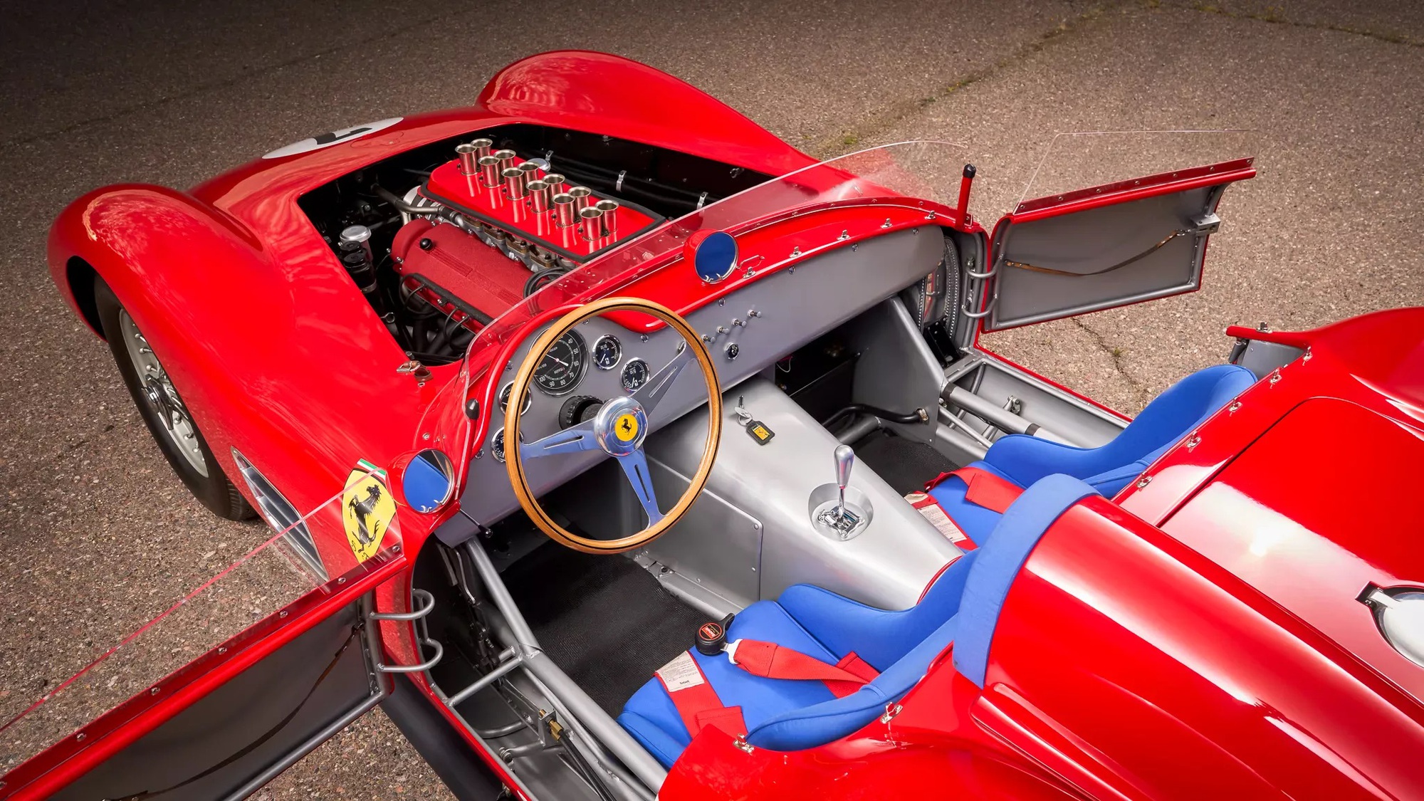 Chiếc xe 'giống' Ferrari này có giá đắt hơn nhiều siêu xe đời mới: Quy đổi hơn 13 tỷ đồng, không phải cứ có tiền là mua được- Ảnh 3.