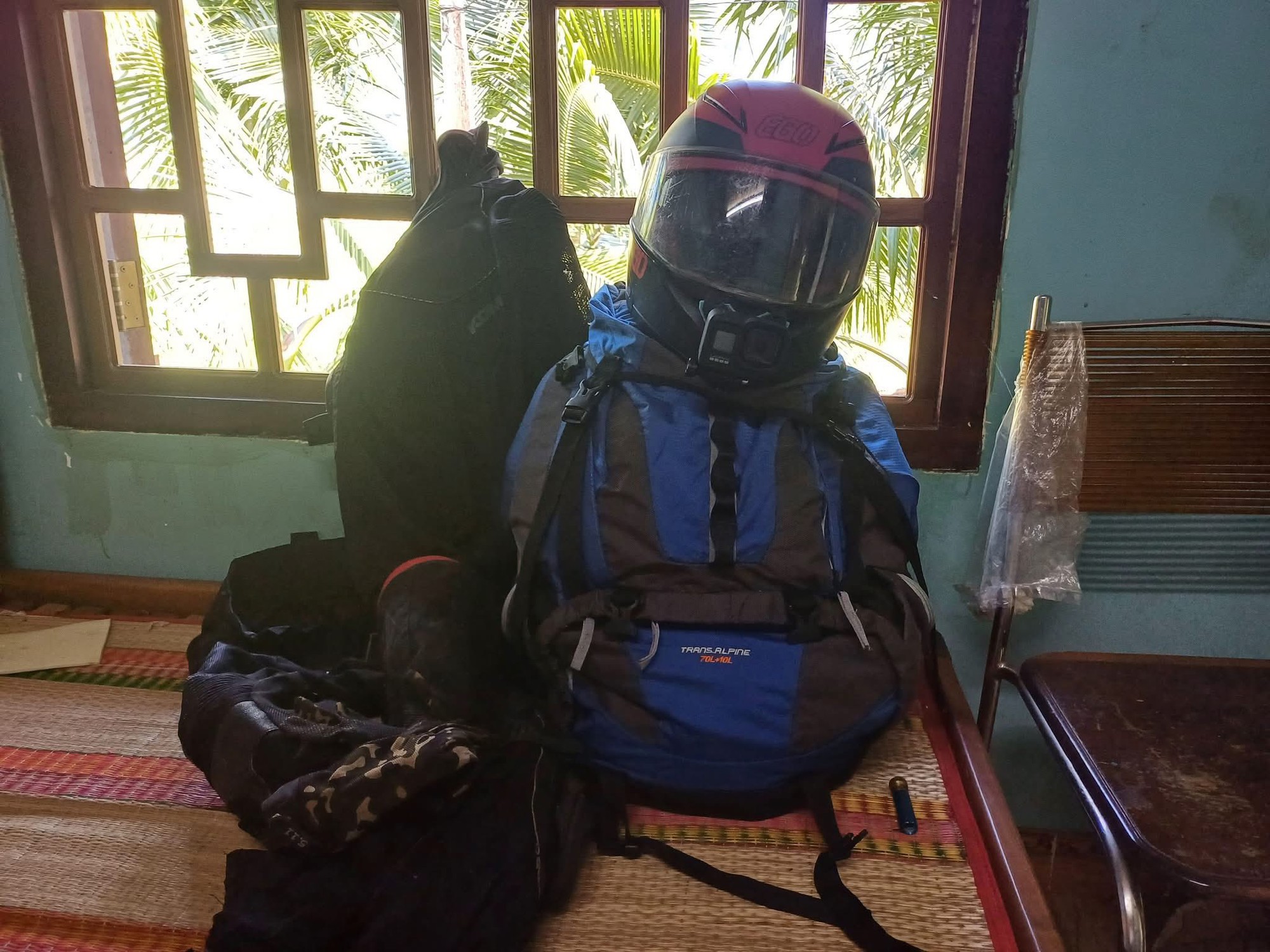 Nghi phạm sát hại 3 người ở Đồng Nai: Thường đăng clip đi phượt bằng xe phân phối lớn trên MXH- Ảnh 3. Nghi phạm sát hại 3 người ở Đồng Nai: Thường đăng clip đi phượt bằng xe phân phối lớn trên MXH- Ảnh 3.