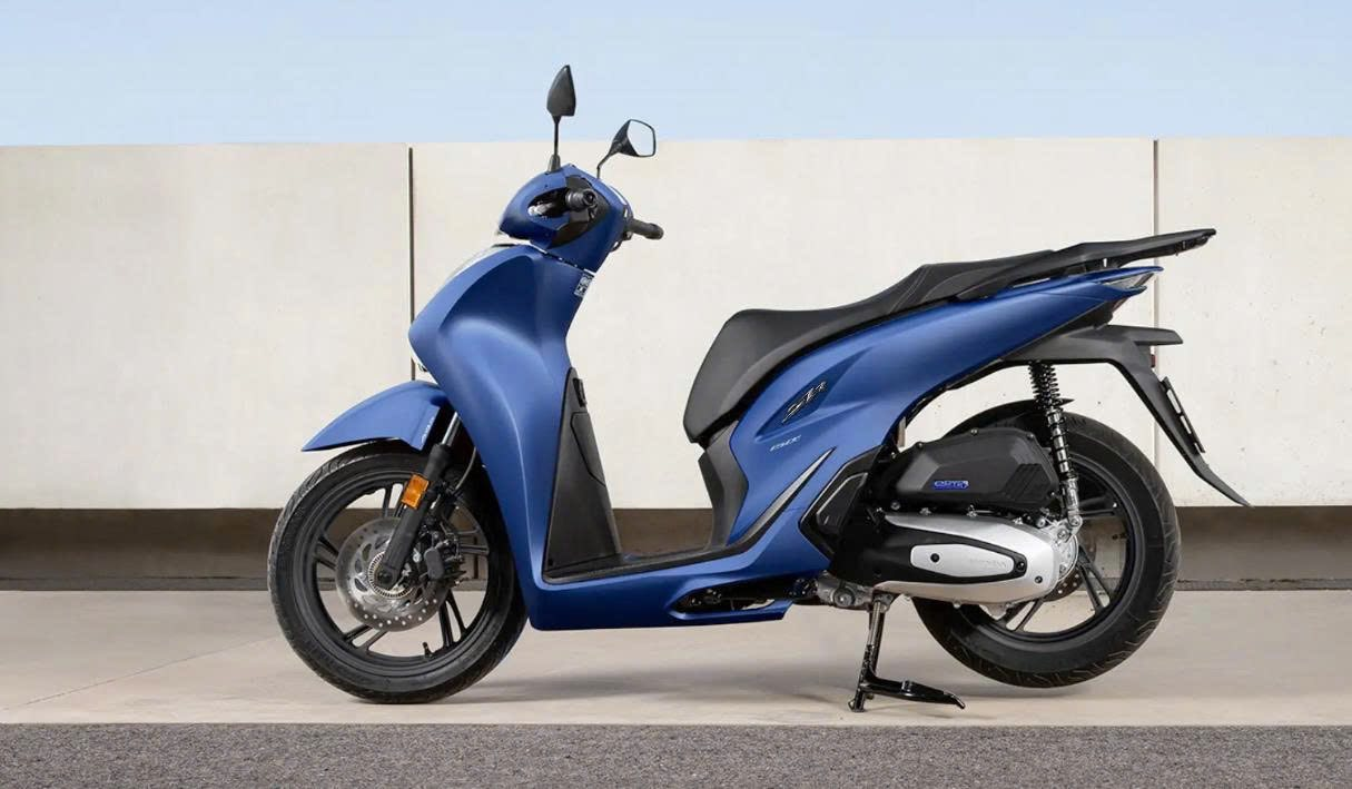 Xe tay ga Honda nhiều người mê vừa về màu mới cực đẹp, đi gần 45km hết 1 lít xăng, phanh ABS trước-sau- Ảnh 1. Xe tay ga Honda nhiều người mê vừa về màu mới cực đẹp, đi gần 45km hết 1 lít xăng, phanh ABS trước-sau- Ảnh 1.