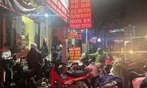 Đặt xe công nghệ 'khó hơn lên trời' ngày Hà Nội ngập lụt- Ảnh 6.