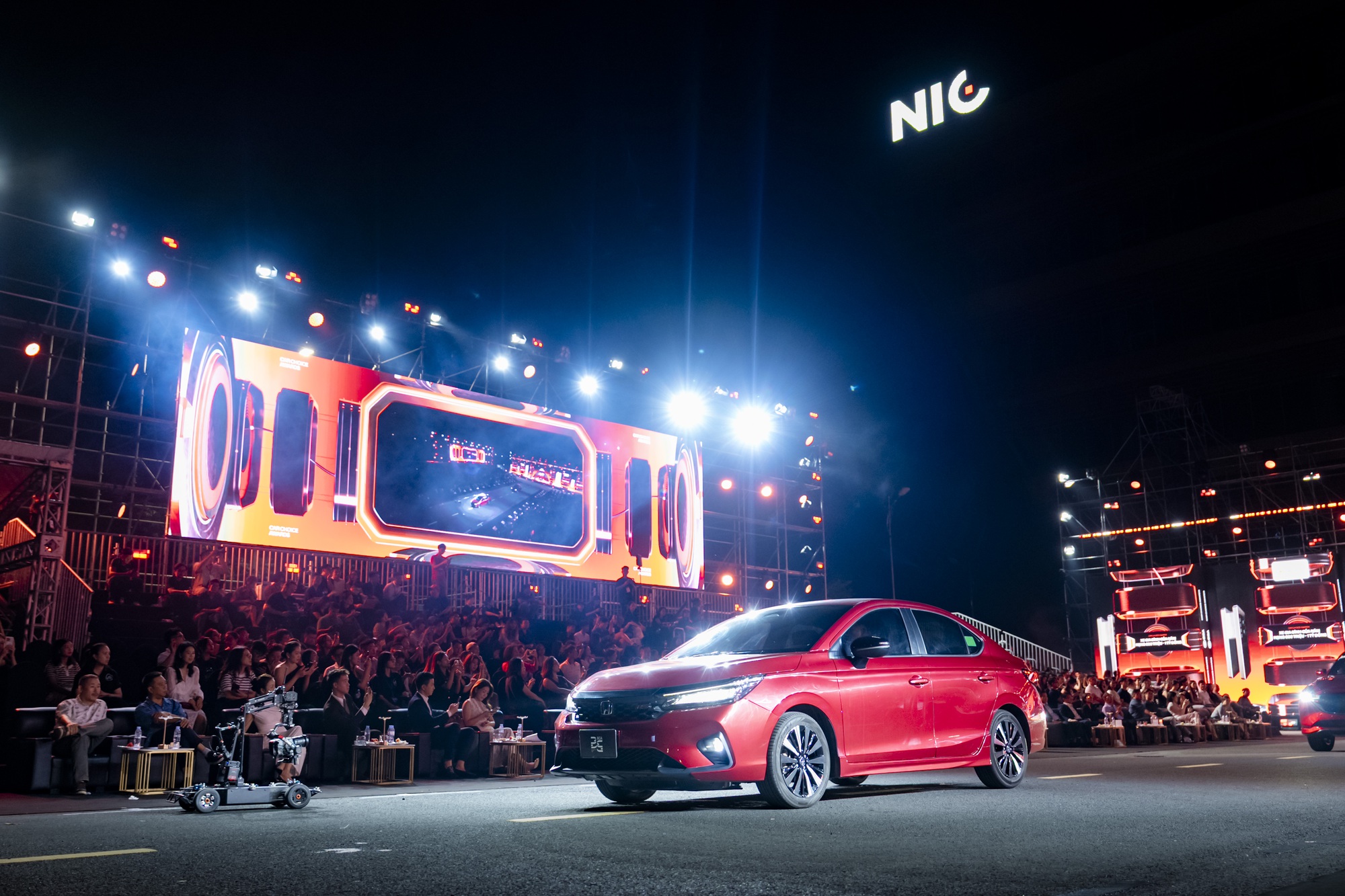 'Không phải ai cũng đủ kiến thức để tự chọn xe cho mình, kết quả này giúp họ tránh tiền mất tật mang'- Ảnh 6. 'Không phải ai cũng đủ kiến thức để tự chọn xe cho mình, kết quả này giúp họ tránh tiền mất tật mang'- Ảnh 6.