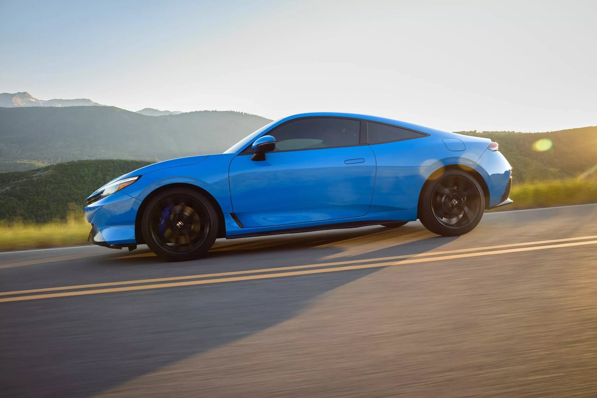 Mẫu xe thể thao nhiều điểm chung với Honda Civic này vừa ra mắt 1 tháng đã nhận 2.400 đơn hàng: Gấp 8 lần dự kiến, điều bất ngờ là khách hàng chủ yếu đã lớn tuổi- Ảnh 11.