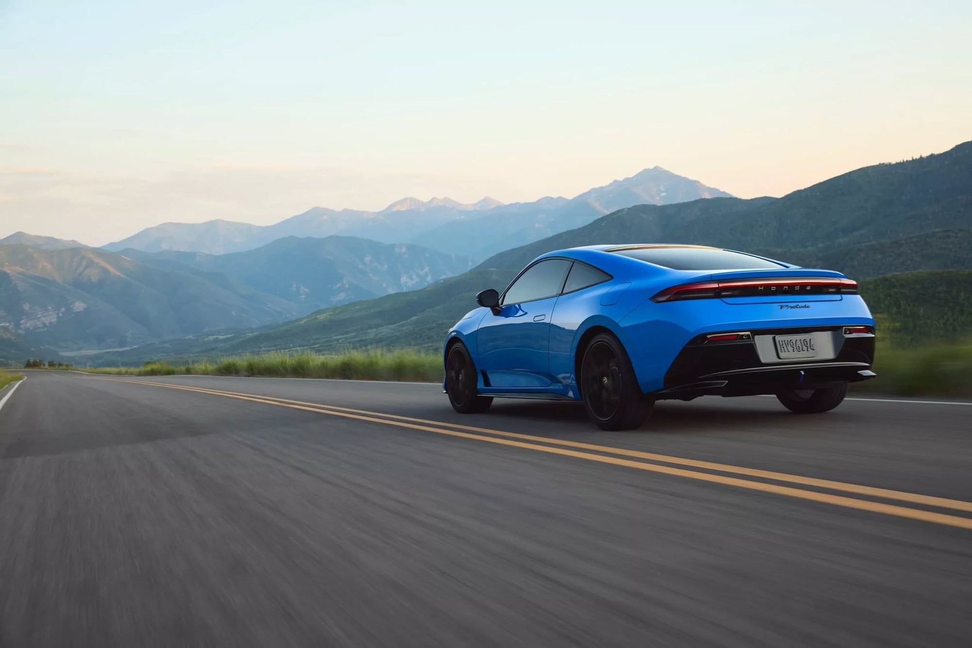 Mẫu xe thể thao nhiều điểm chung với Honda Civic này vừa ra mắt 1 tháng đã nhận 2.400 đơn hàng: Gấp 8 lần dự kiến, điều bất ngờ là khách hàng chủ yếu đã lớn tuổi- Ảnh 12.