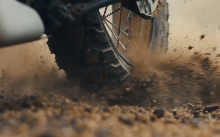 Kawasaki KLE 500 chính thức trở lại vào năm 2026: Biểu tượng adventure một thời sẽ được hồi sinh- Ảnh 1.