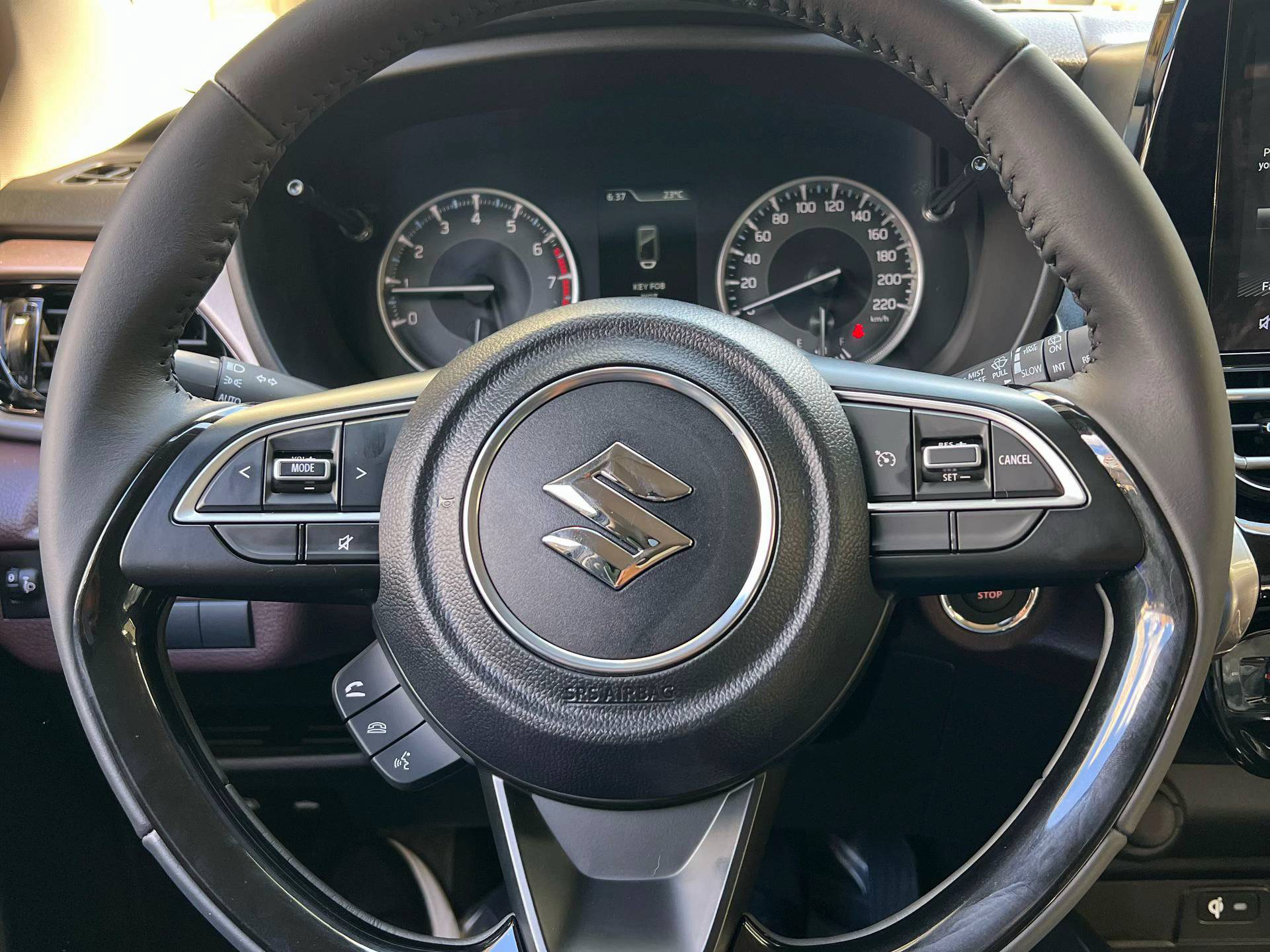 Suzuki Fronx thêm clip ‘nhá hàng’ trước ngày ra mắt Việt Nam: Dự kiến 3 bản, tạm tính từ 520 triệu đồng, có hybrid, ADAS đấu Raize, Sonet- Ảnh 17.