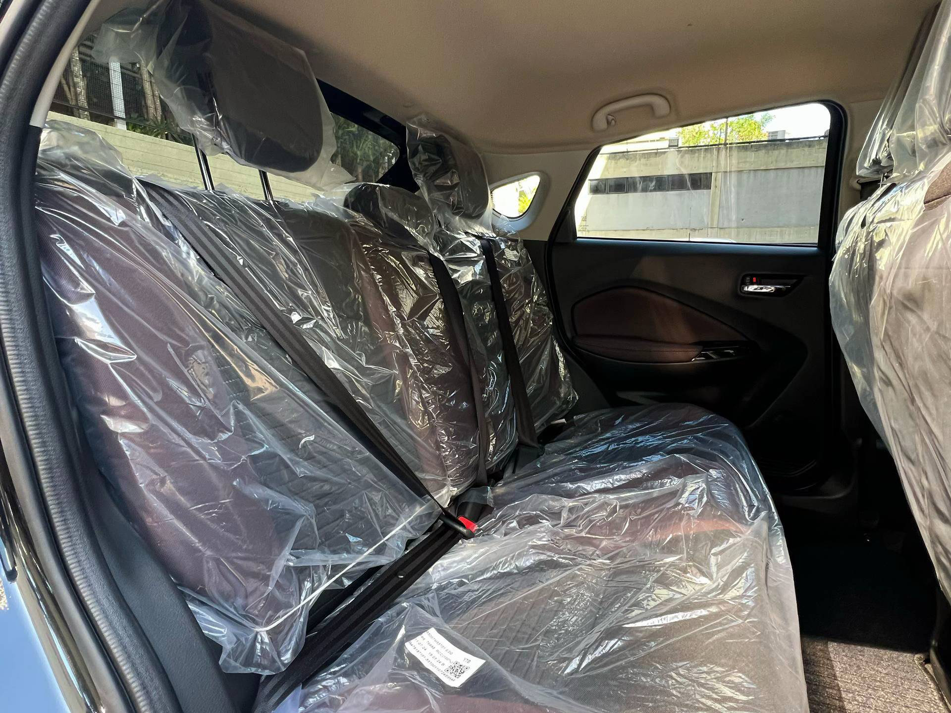 Suzuki Fronx thêm clip ‘nhá hàng’ trước ngày ra mắt Việt Nam: Dự kiến 3 bản, tạm tính từ 520 triệu đồng, có hybrid, ADAS đấu Raize, Sonet- Ảnh 15.