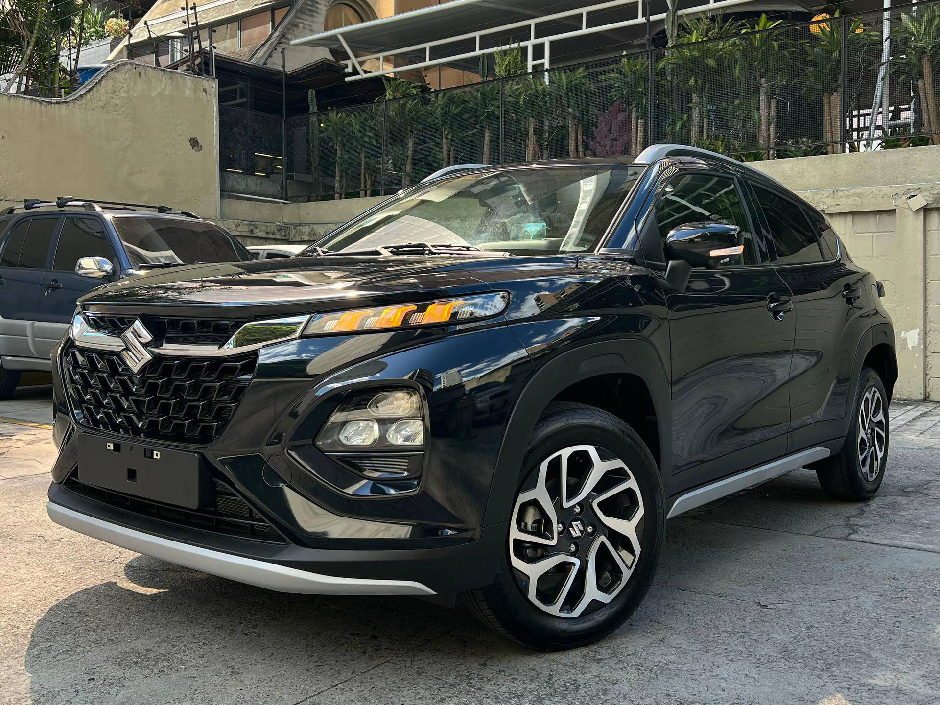 Suzuki Fronx thêm clip ‘nhá hàng’ trước ngày ra mắt Việt Nam: Dự kiến 3 bản, tạm tính từ 520 triệu đồng, có hybrid, ADAS đấu Raize, Sonet- Ảnh 10.