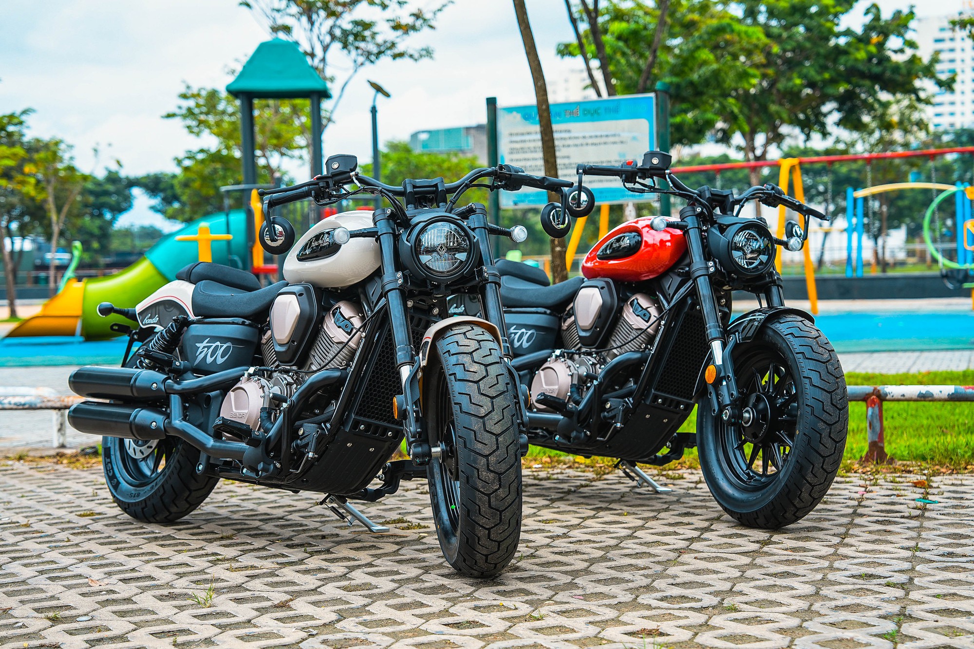 Thêm 2 mô tô 'giá rẻ' về Việt Nam: Treo khí nén nâng hạ như ô tô hạng sang, đấu Honda Rebel 500- Ảnh 2. Thêm 2 mô tô 'giá rẻ' về Việt Nam: Treo khí nén nâng hạ như ô tô hạng sang, đấu Honda Rebel 500- Ảnh 2.