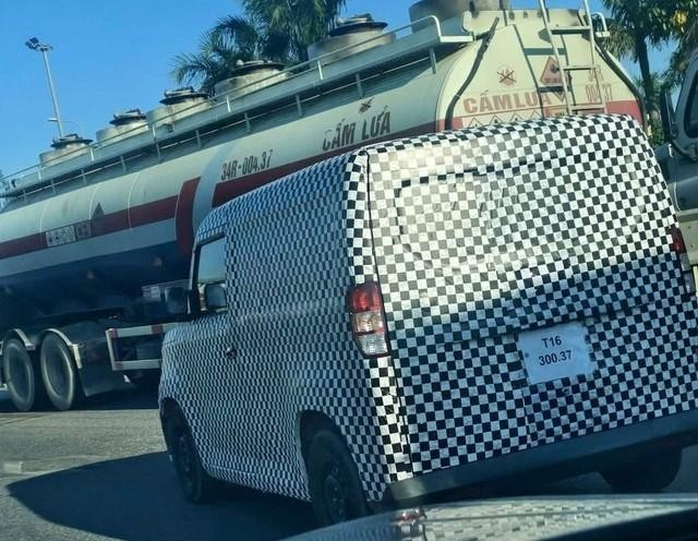 Xe mới của VinFast chạy thử trên đường phố- Ảnh 2.