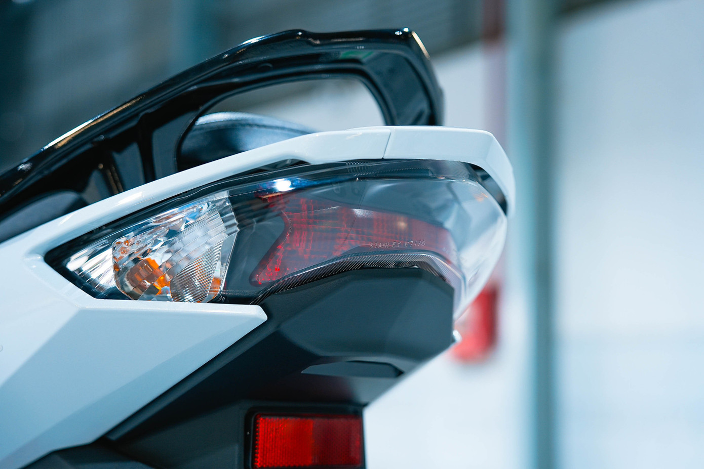 Honda Wave bản giới hạn được đưa về Việt Nam- Ảnh 11.