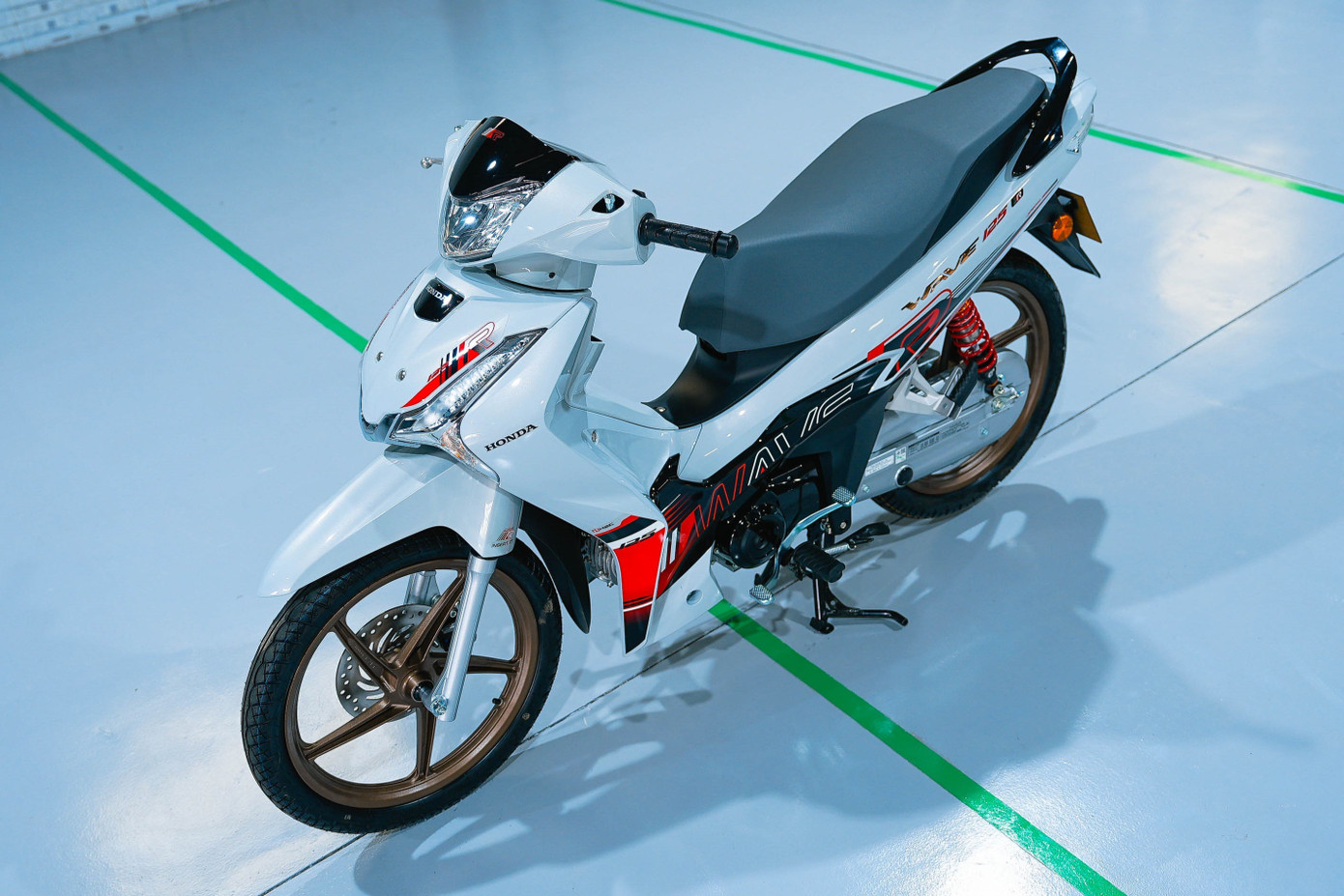 Honda Wave bản giới hạn được đưa về Việt Nam- Ảnh 17.