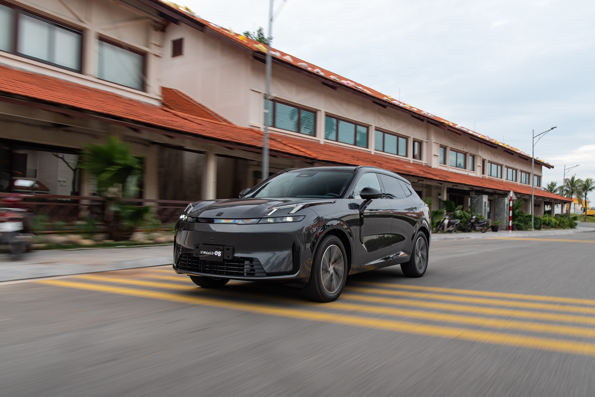 Cầm lái Lynk & Co 08 Hà Nội - Hạ Long hơn 300km/ngày: Thiếu phấn khích nhưng còn nhiều thứ hay, người ‘lười lái’ vẫn thoải mái đi xa- Ảnh 38.