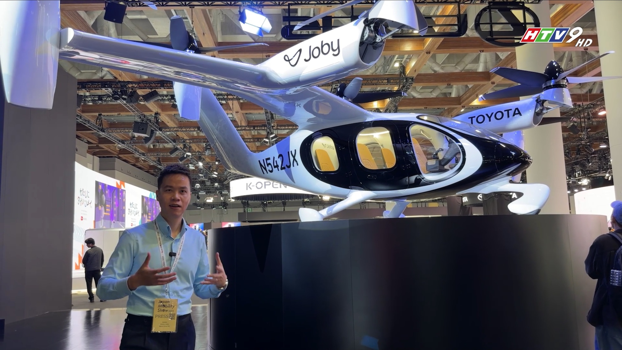 15 phút đi hết 4 gian Century, Lexus, Toyota, Daihatsu: Xe gì cũng có, giá nào cũng chơi, ai cũng có thứ dùng!- Ảnh 5. 15 phút đi hết 4 gian Century, Lexus, Toyota, Daihatsu: Xe gì cũng có, giá nào cũng chơi, ai cũng có thứ dùng!- Ảnh 5.