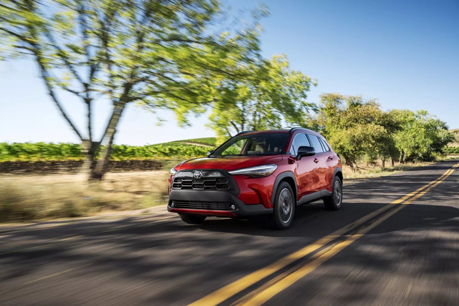 'Toyota Corolla Cross giờ hay như RAV4, thiết kế gợi cảm giác Lexus nhưng tiếng ồn là điểm trừ'- Ảnh 6.