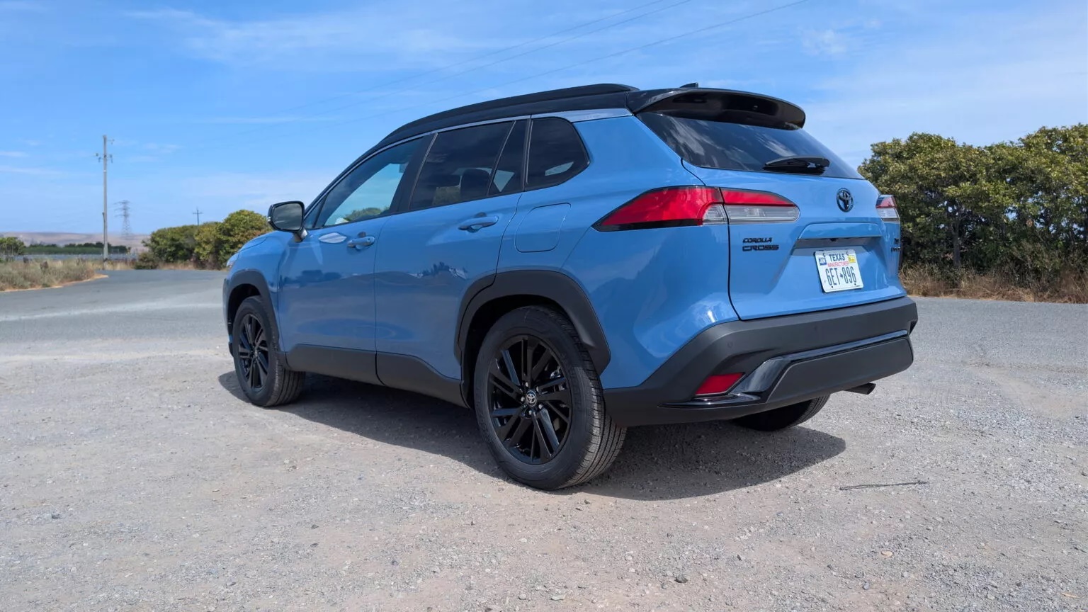 'Toyota Corolla Cross giờ hay như RAV4, thiết kế gợi cảm giác Lexus nhưng tiếng ồn là điểm trừ'- Ảnh 7.