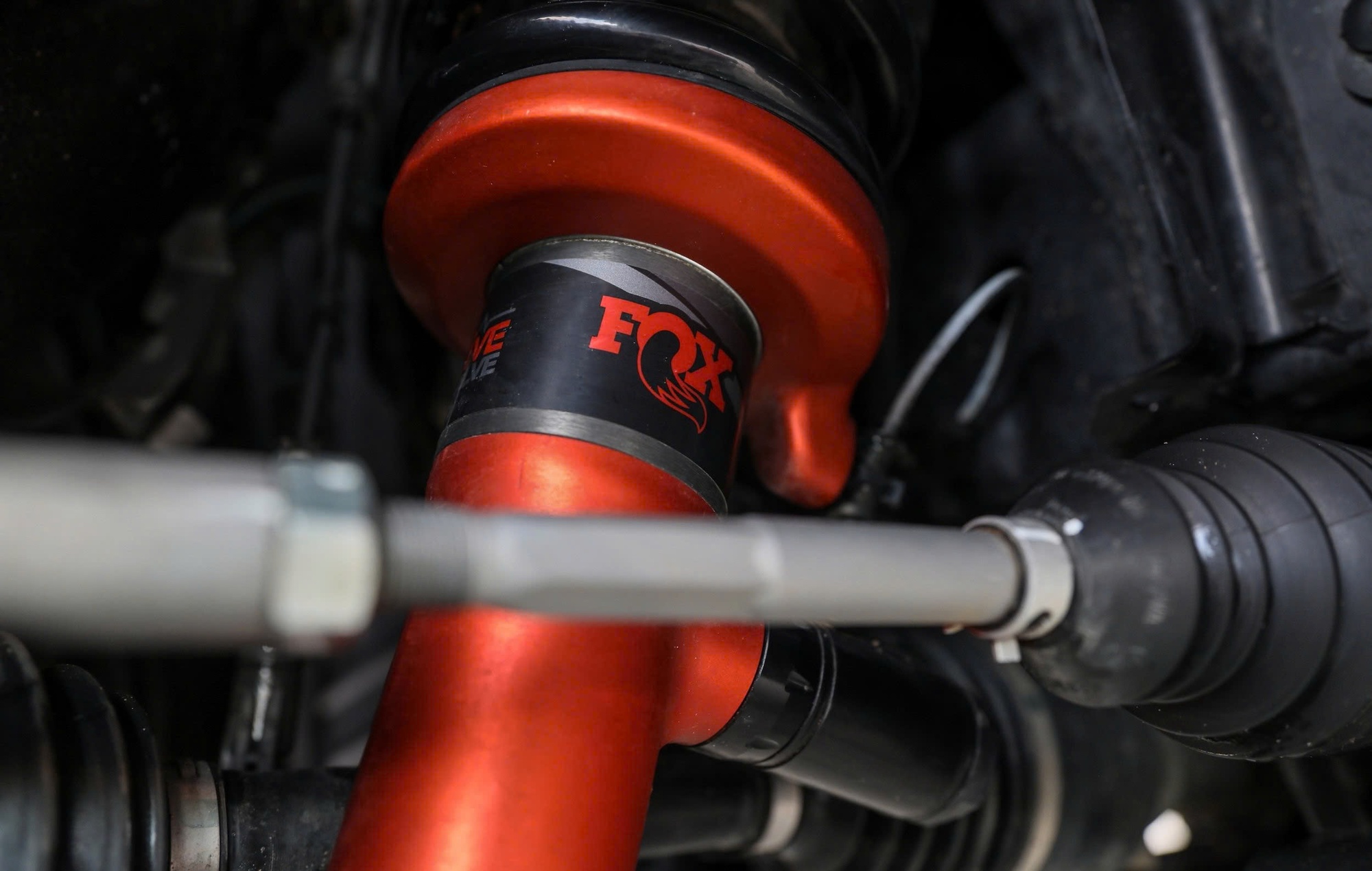 Ford Ranger có thêm bản thể thao: Ngoại hình mới, mâm chuyên địa hình, giá quy đổi tới 1,75 tỷ đồng- Ảnh 4.