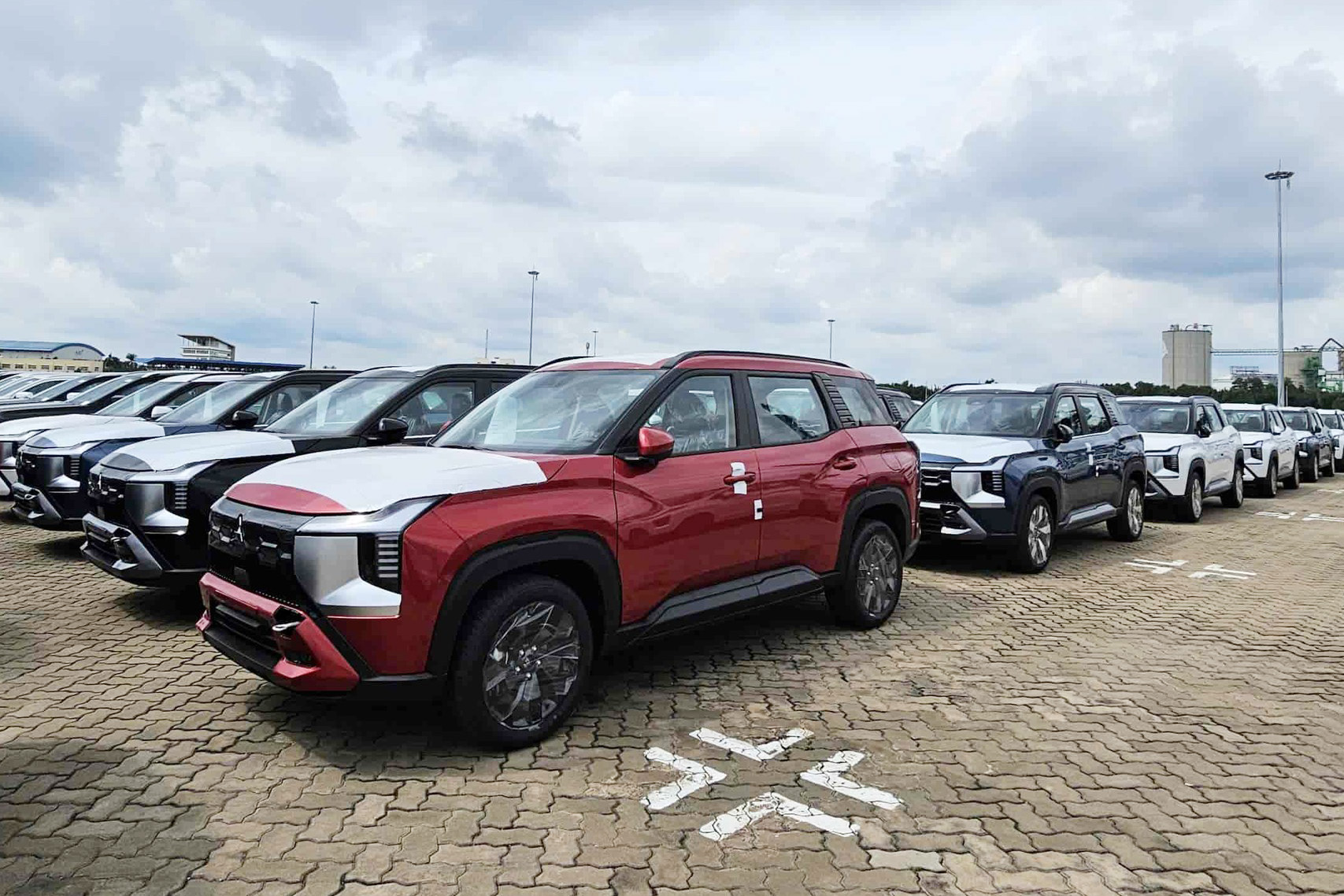 Xe xăng bán chạy nhất Việt Nam tháng 10: Top 2 đều của thương hiệu này!- Ảnh 7. Xe xăng bán chạy nhất Việt Nam tháng 10: Top 2 đều của thương hiệu này!- Ảnh 7.