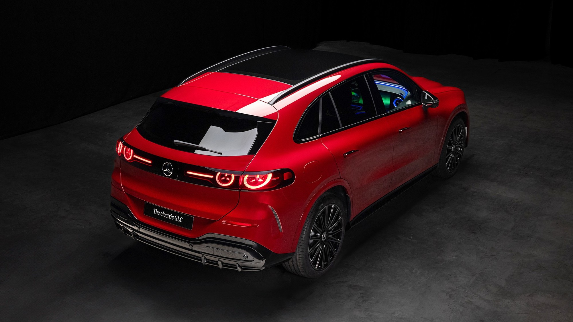 Mercedes-Benz GLC EV chuẩn bị có bản hiệu suất cao: Mạnh 900 mã lực, ngang ngửa siêu xe- Ảnh 5. Mercedes-Benz GLC EV chuẩn bị có bản hiệu suất cao: Mạnh 900 mã lực, ngang ngửa siêu xe- Ảnh 5.