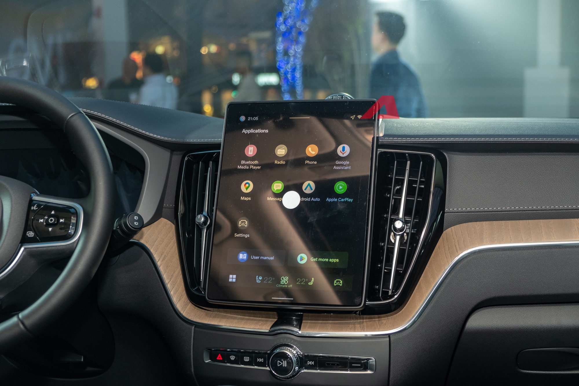 Soi kỹ Volvo XC60 2026 vừa ra mắt Việt Nam: 2 bản 2,3-2,75 tỷ đồng, có bản chạy 89km không cần sạc- Ảnh 10.